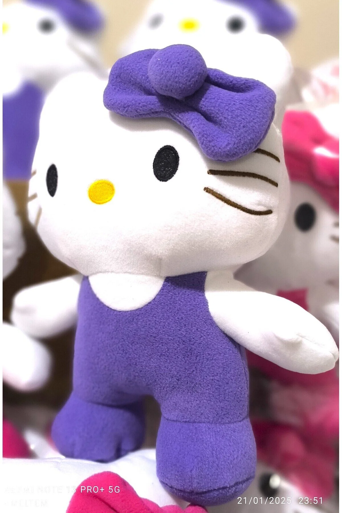 اسباب بازی های پشمی مخمل دار HELLO KITTY 35 سانتی متر Pufline