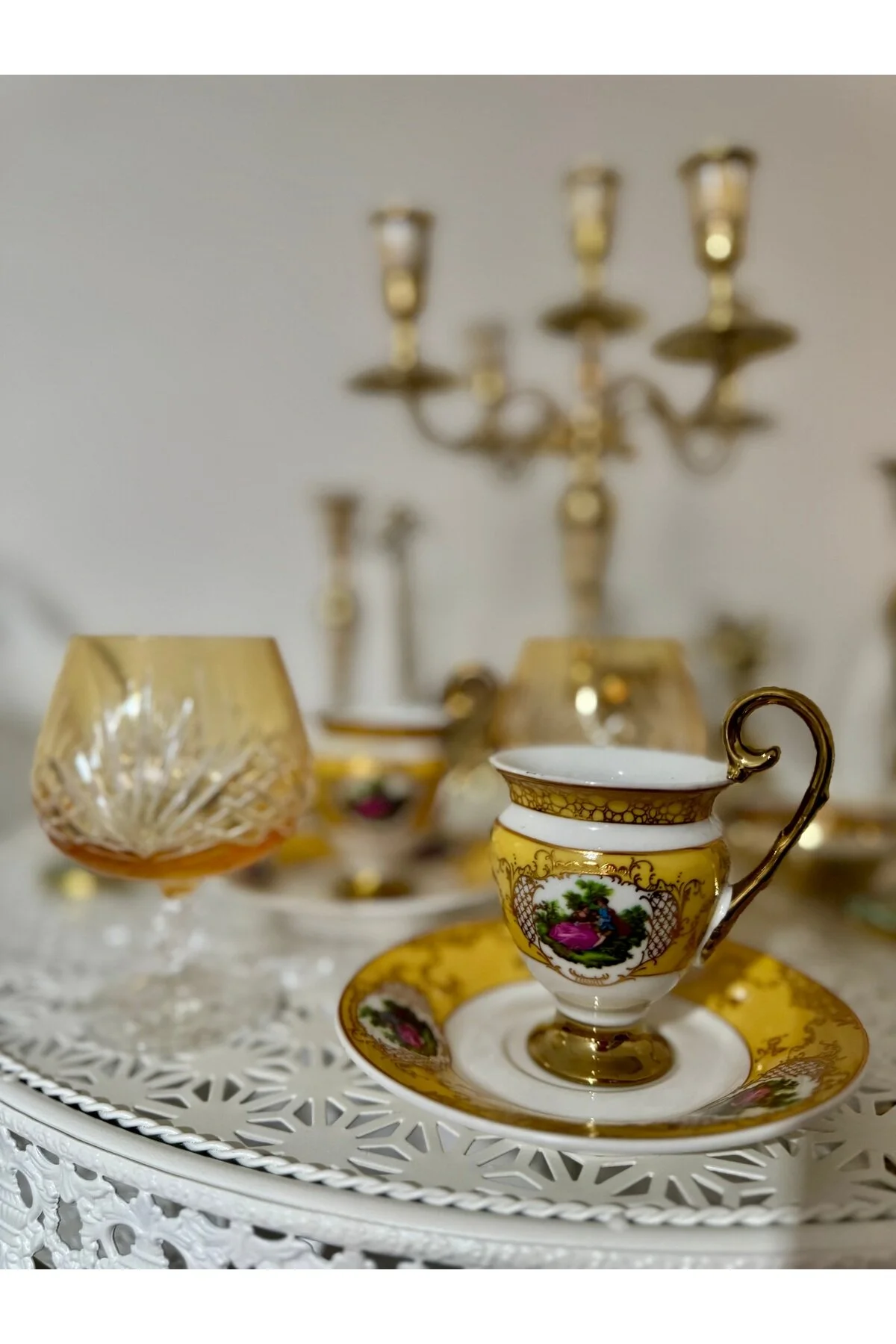 فنجان قهوه ESTERHOMEDECOR 2 و کریستال 2S hediye