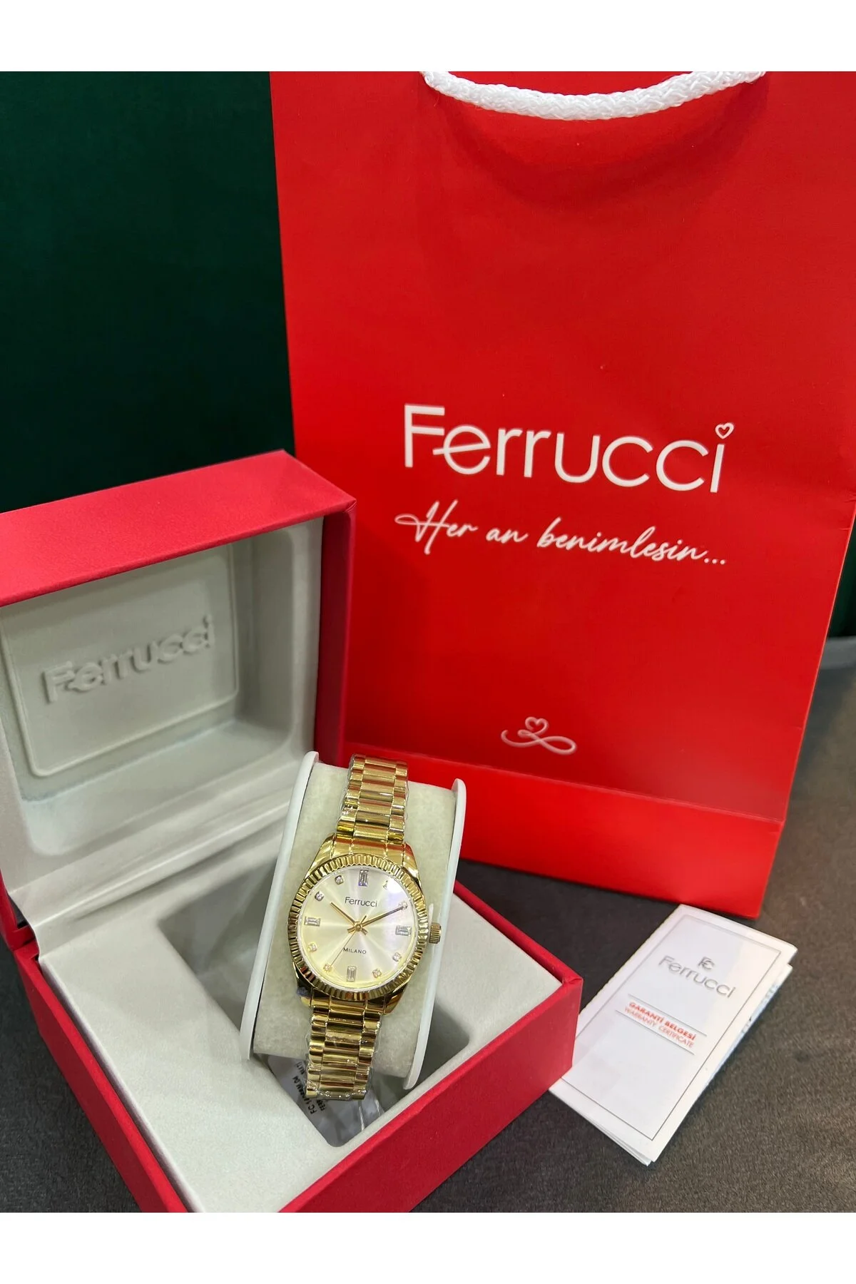 ساعت زرد زنانه مچی اورجینال فروچی Ferrucci