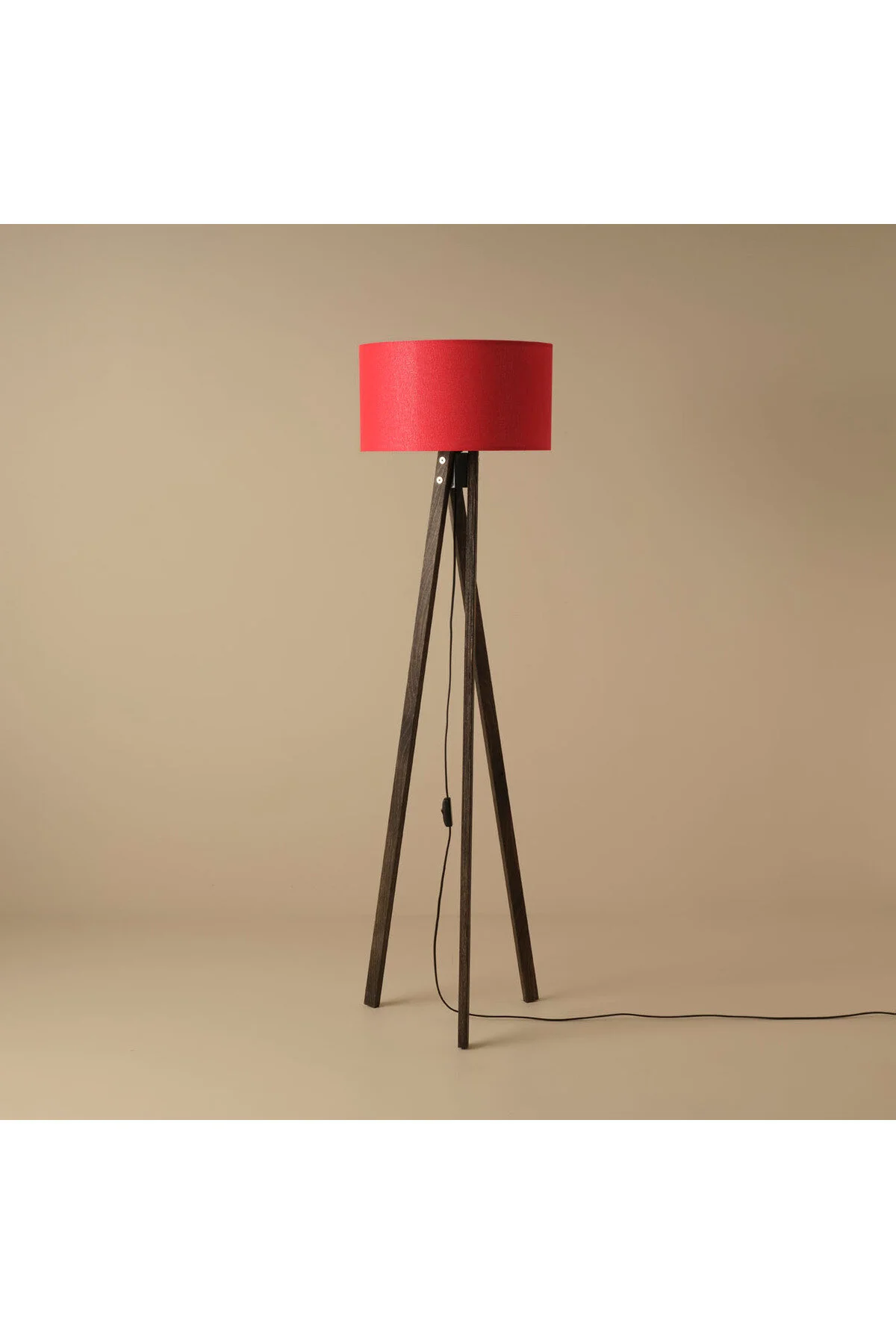لامپ ایستاده لامبادار BELLA WOODEN LAMBADER RED BLACK 40X40X125 سانتی متر بلا میسون Bella Maison