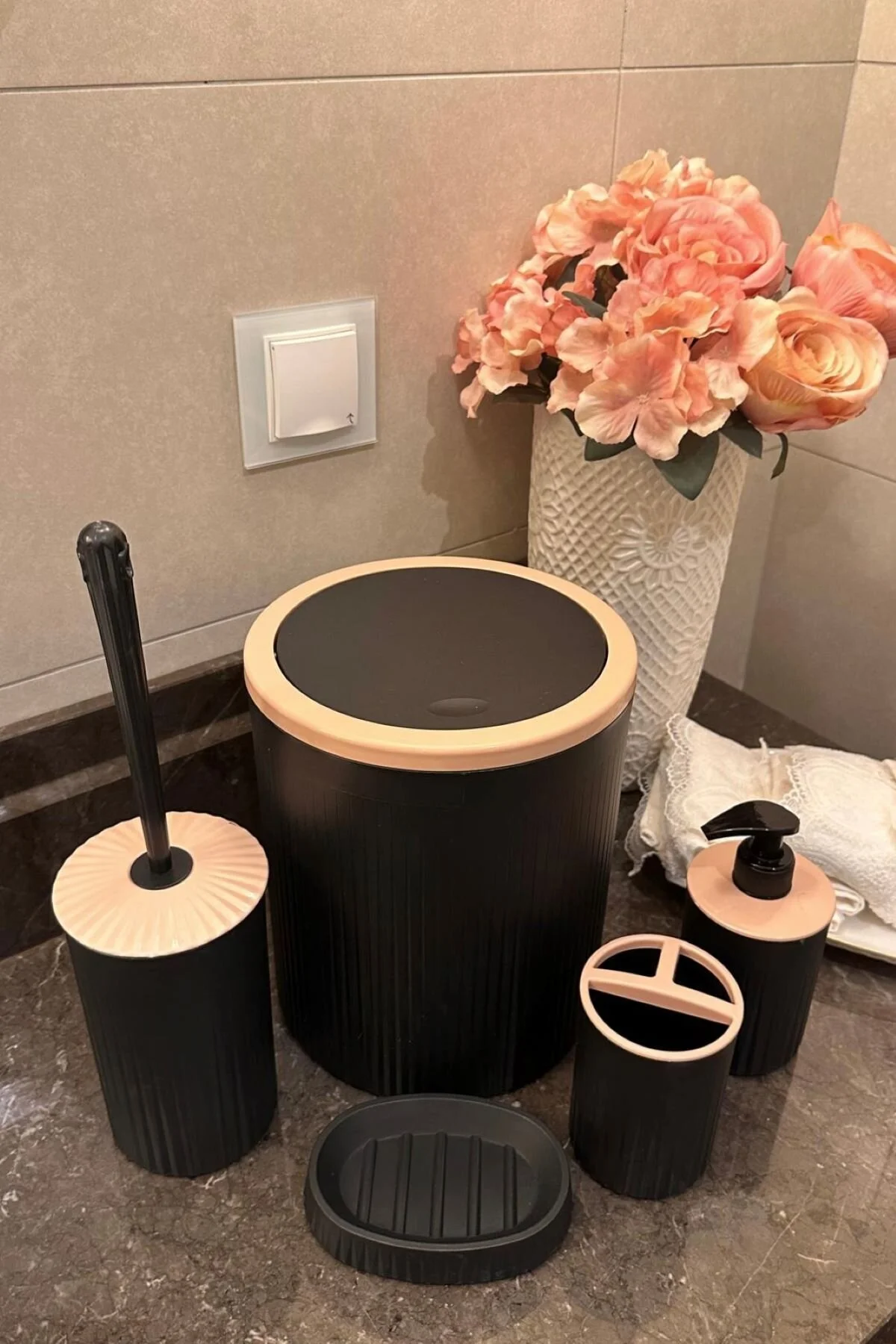 ست حمام سیاه سرویس بهداشتی 5 Bathroom Set مشکی Powder Detaintive Color Golor تولید داخلی کالاهای ترکی  Makri