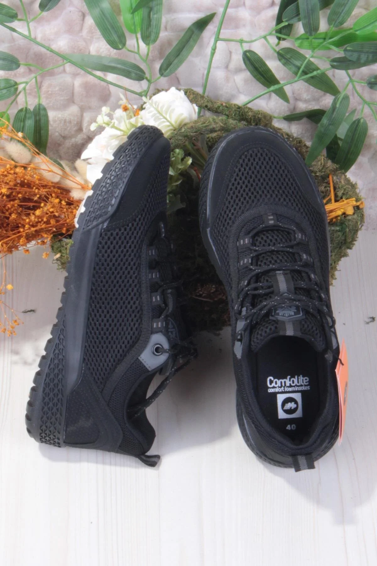 کفش ورزشی سفید مردانه NOSLIP COMEE LIGHT PRODUCT ORIGINAL ام پی MP