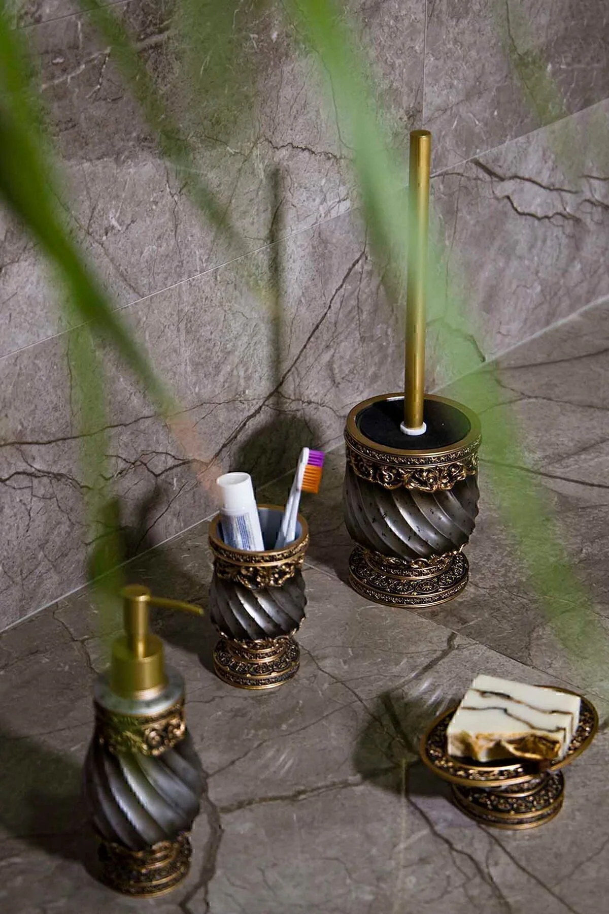 ست حمام برنزی سرویس بهداشتی Irya Queen 4 قطعه مجموعه برنز  İrya