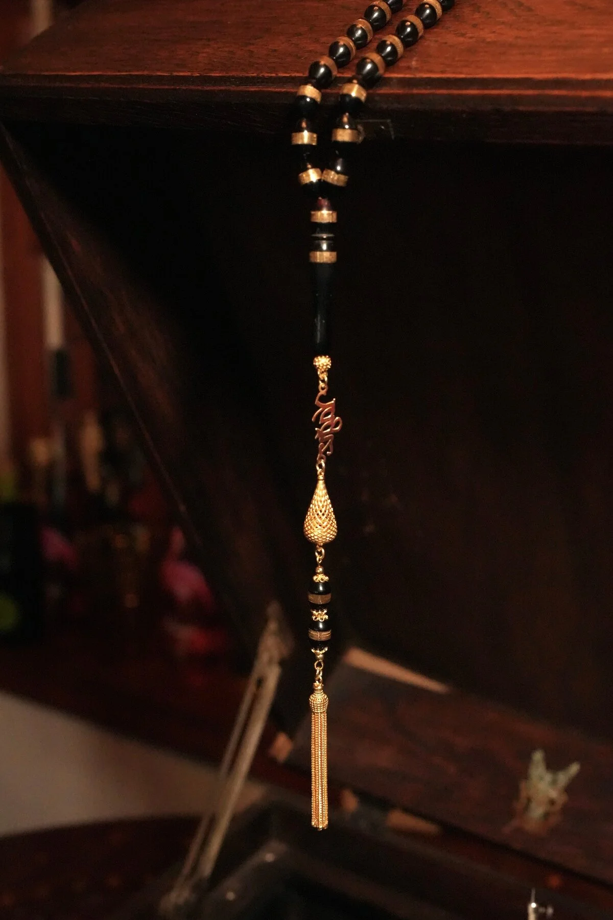 تسبیح مجوز شخصی 22 تاسل با ارزش طلای دقیق کارگران دست و پا چکش سیاه KUKA TESBIH COLLECTION OF ROSARY