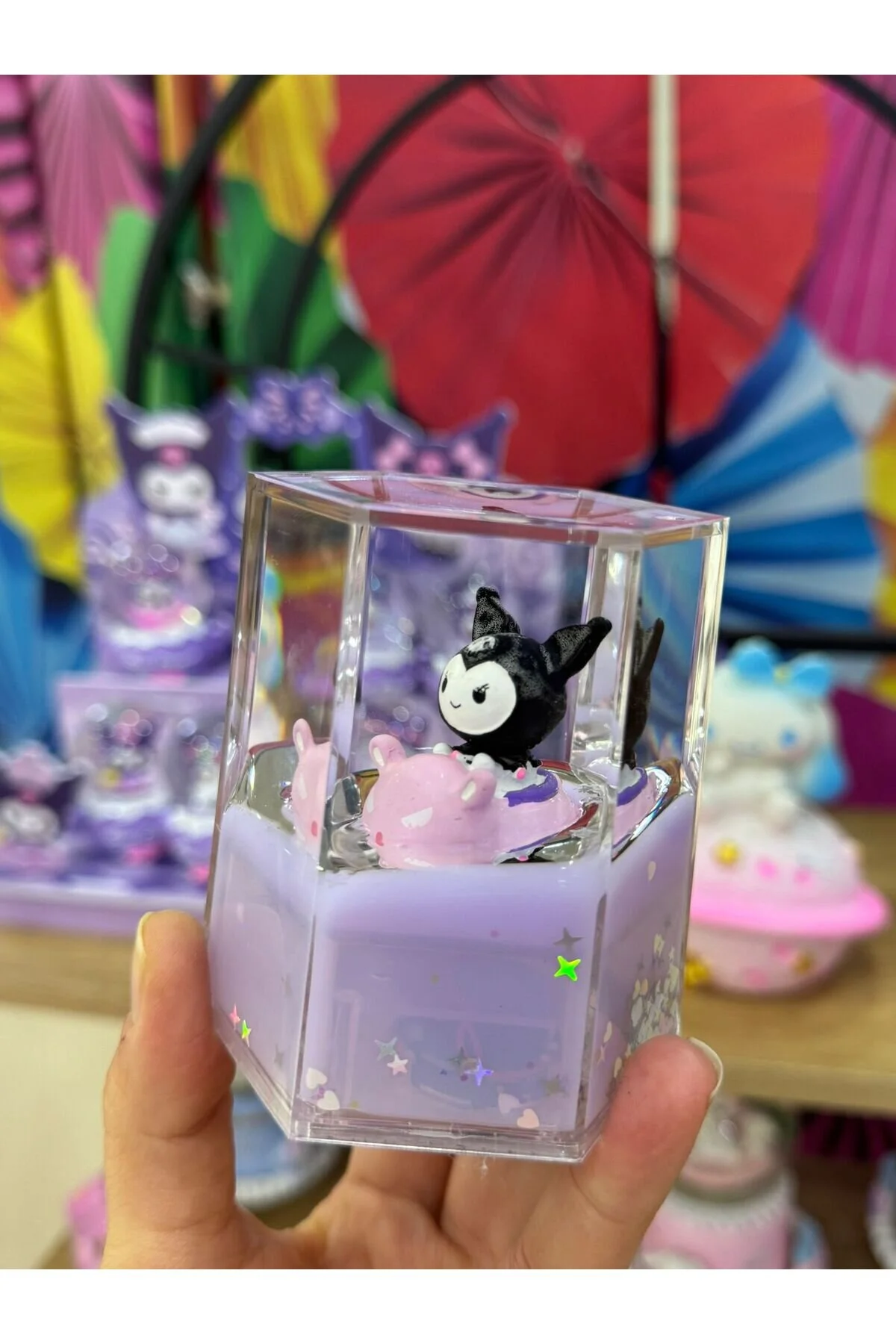 گوی برفی KUROMI 5GON LIGHTED AND MUSICAL SNOW GLOBE از ترکیه MECH BUTİK