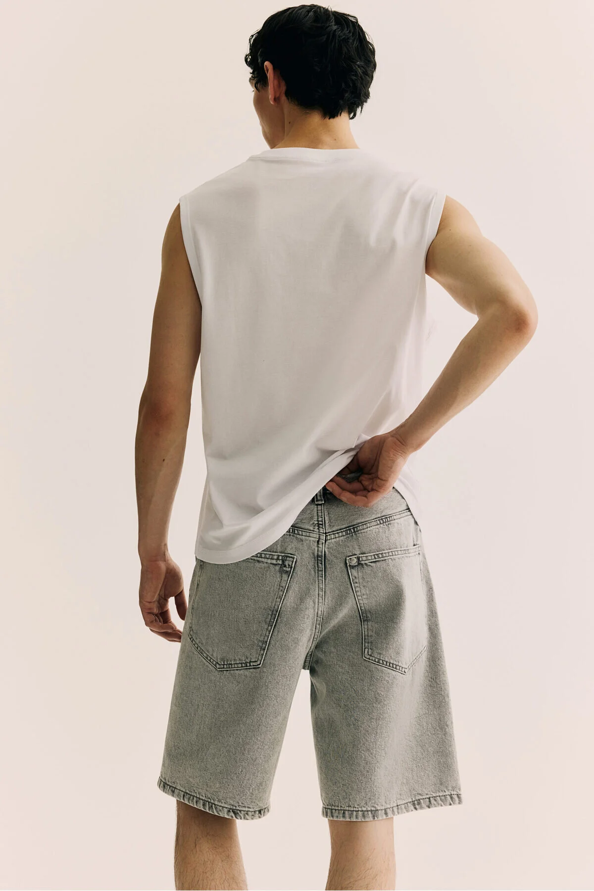 تی شرت مردانه COOLMAX® به طور منظم و مناسب بدون آستین اچ اند ام اورجینال H&M