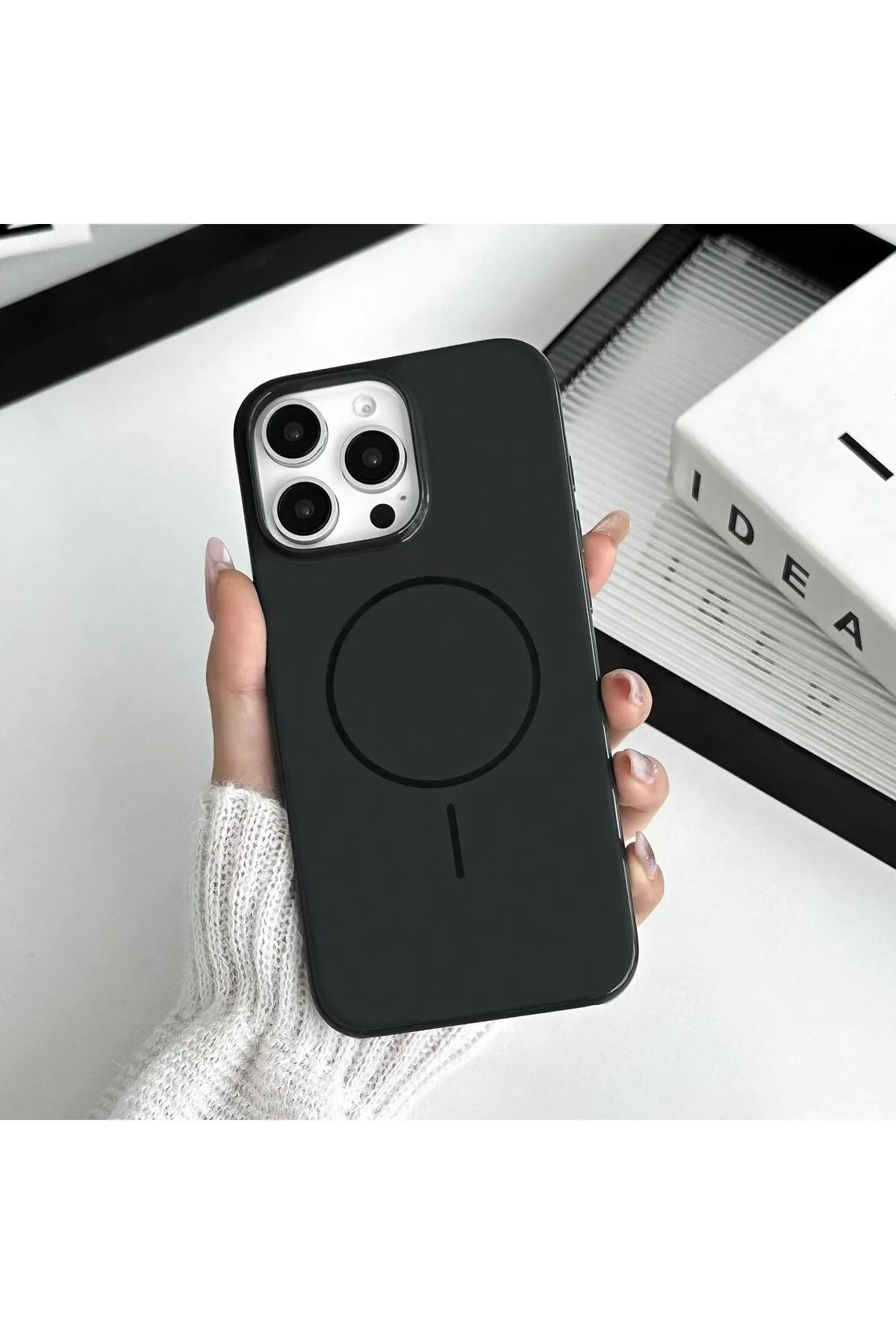 کاور و قاب سازگار IPHONE 16 PRO MAX کیف مقاوم در برابر ضربه با MAGSAFE کیفیت بالا Nextron