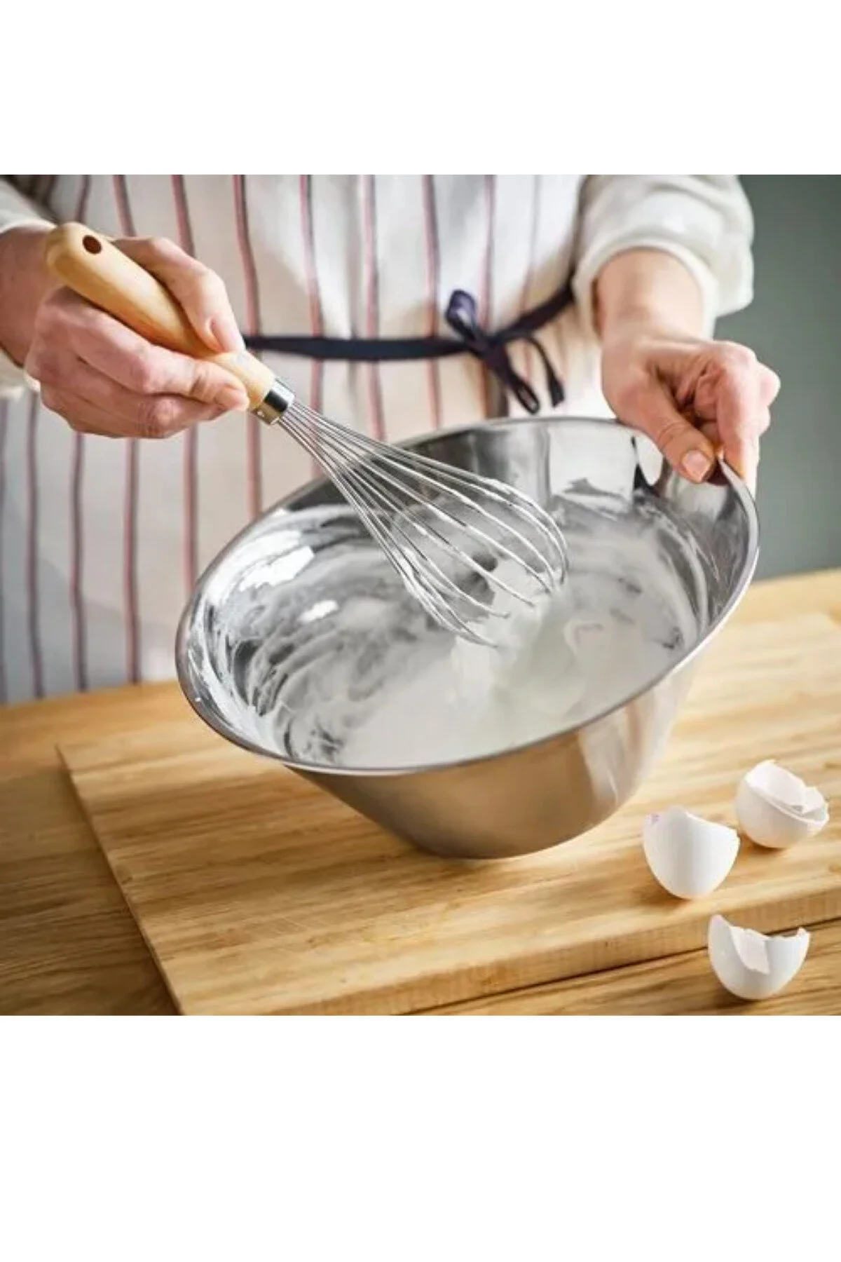همزن دستی سوت فلزی ضد زنگ ایده آل برای آشپزخانه های طراحی شیک IKEA