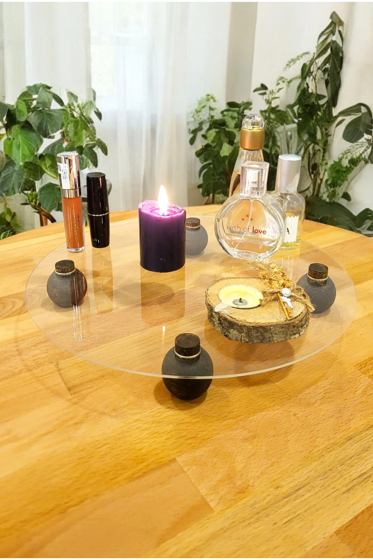 نظم‌دهنده لوازم آرایش و جواهر PLEXI با سازمان دهنده پاهای چوبی تزئینی تنظیم کننده جواهرات PEKA