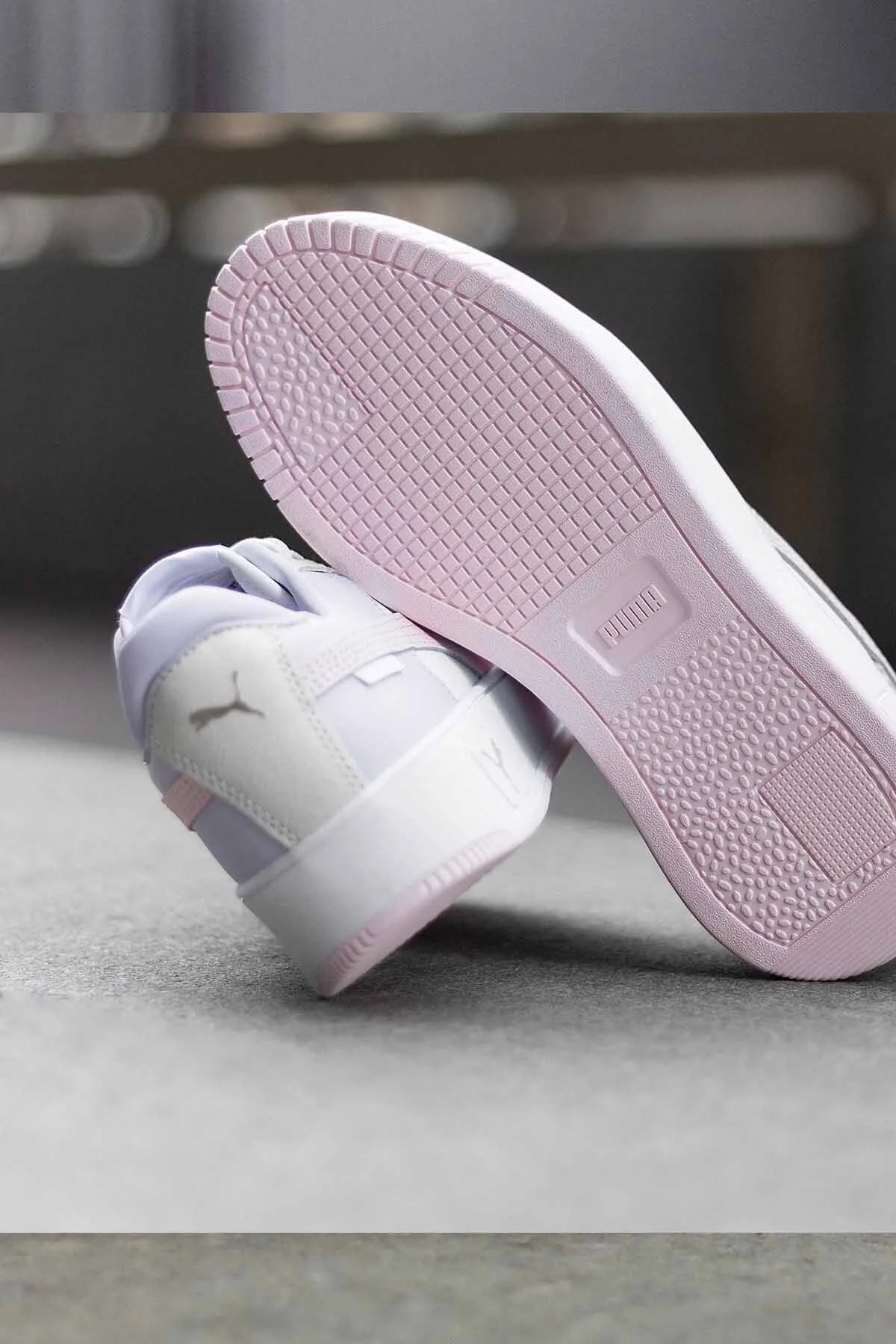 اسنیکر زنانه کفش پاشنه بلند اورجینال Puma