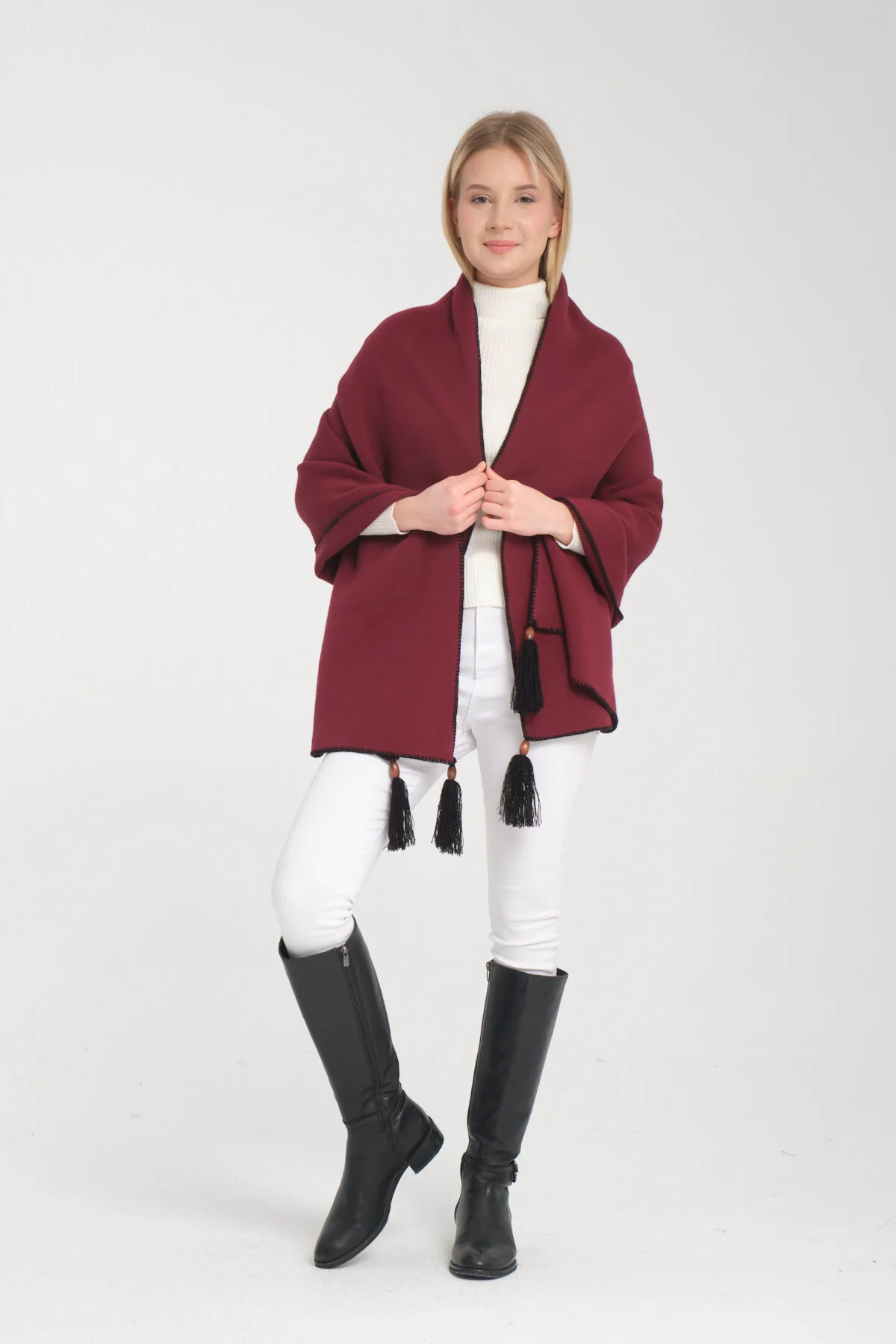 شال شانه دوخت ساده ماهیگیر بافتنی زنانه بدون طرح. شانه. VEGA MODA