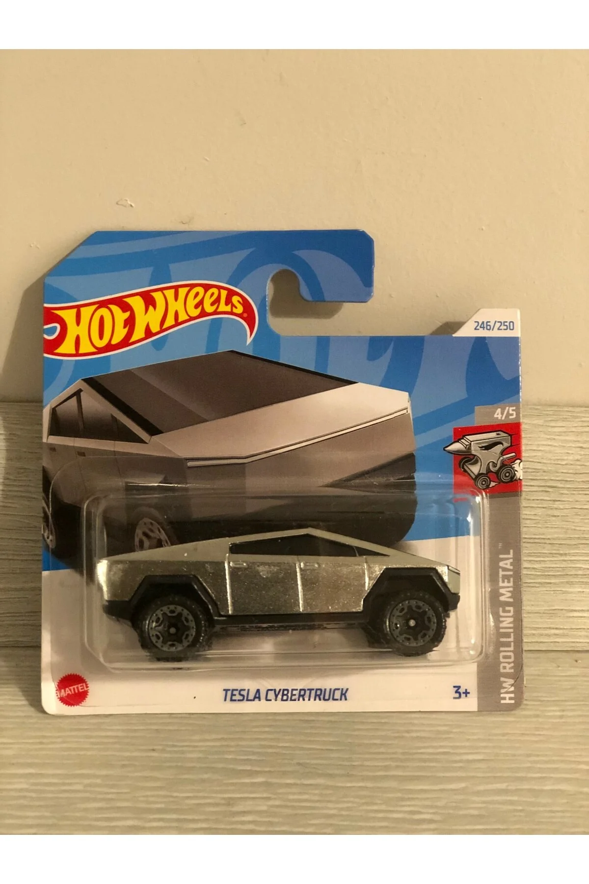ماشین اسباب بازی کلکسیونی TESLA سایبرتراک ویژه برای کلکسیونرها از ترکیه HOT WHEELS