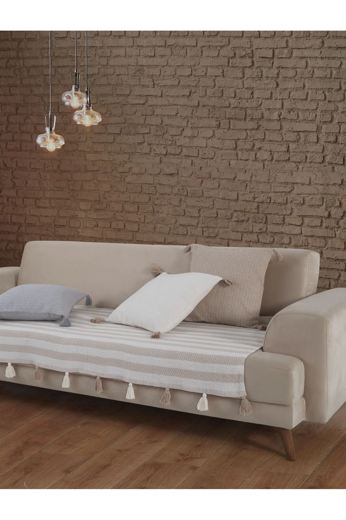 روکش مبل پوشش صندلی LIVA POMPON BEIGE Lux Touch
