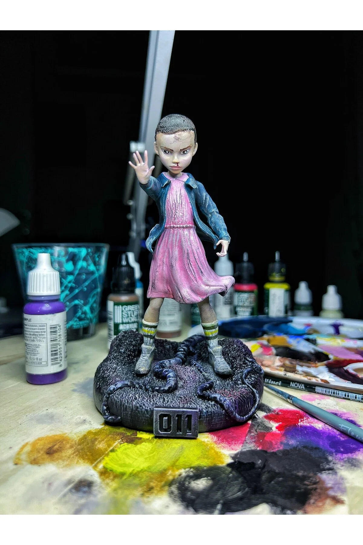 اسباب بازی های فیگور دیگر STRANGER THINGS ELEVEN 11 کاراکتر 20 سانتی متر Giftbox3d