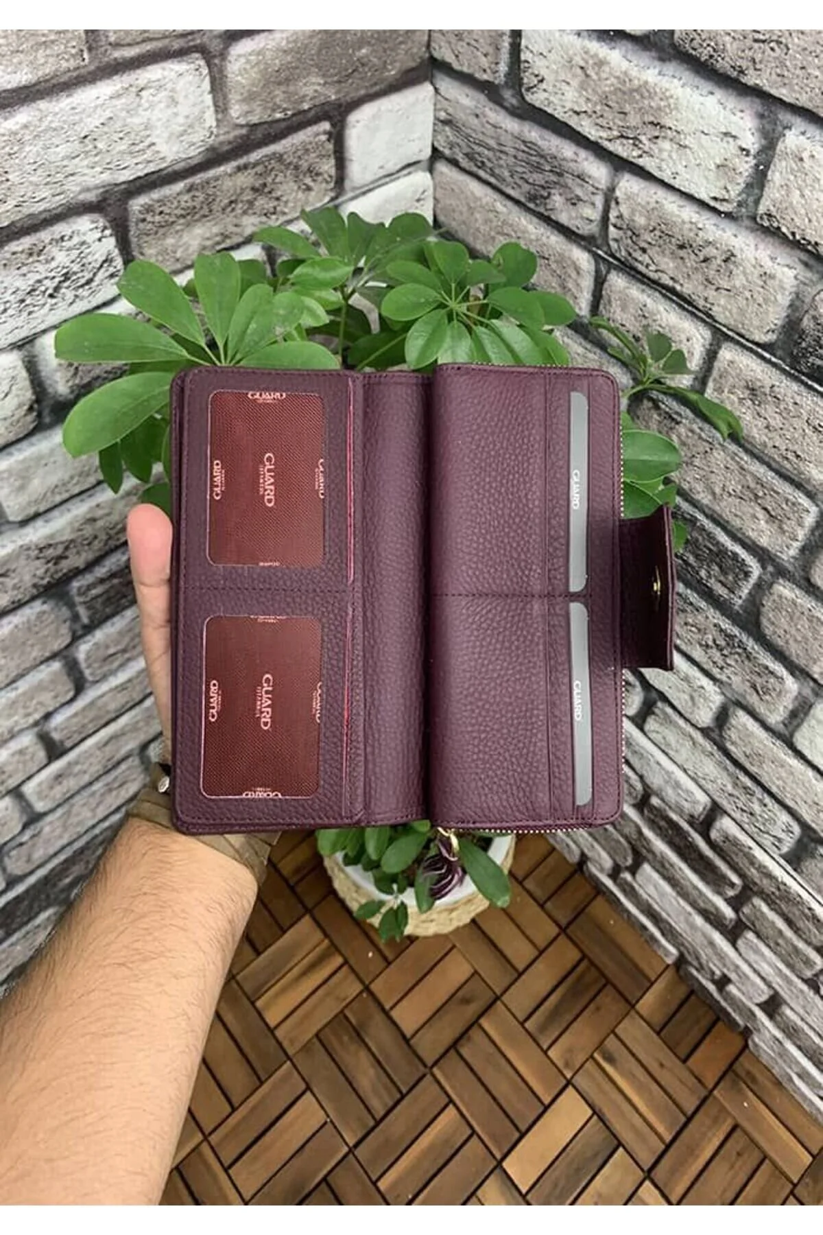 کیف پول زنانه BURGUNDY MATT ZIPPER و EGGS چرمی PORTFOLIO P2214 GUARD
