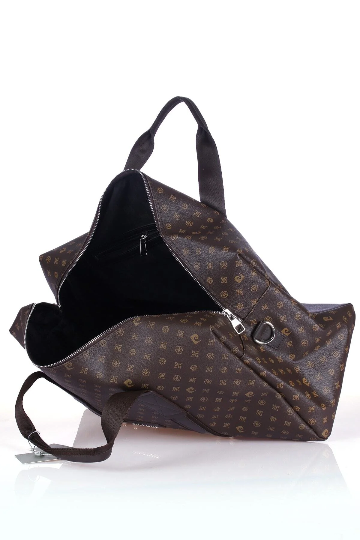 چمدان دستی 04PC001205 با طراحی زیبا و کاربردی  Pierre Cardin