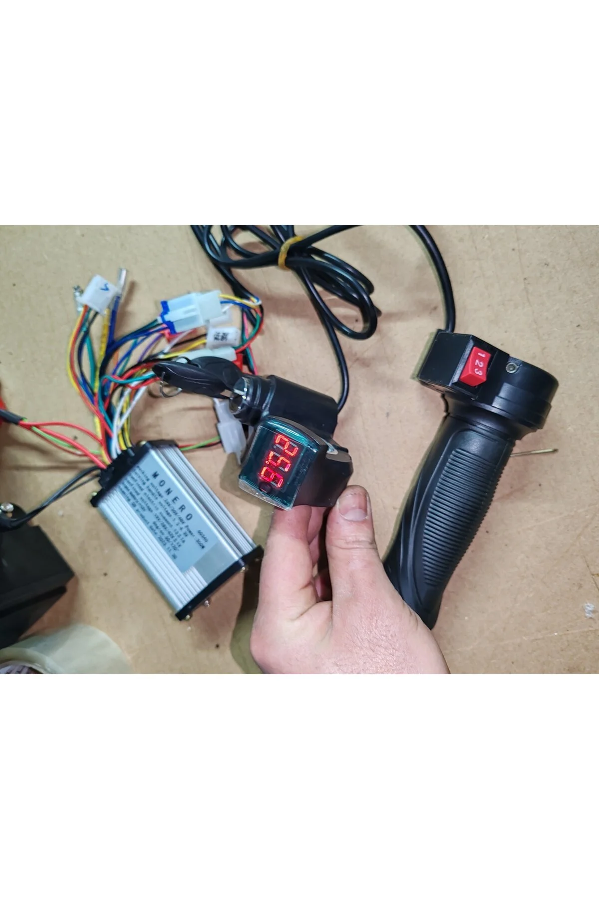 لوازم جانبی اسکوتر برقی EBIKE و روروک مخصوص بچه ها 24 36 48 ولت سازگار با مغز هوشمند کلید احتراق مونرو ONVO