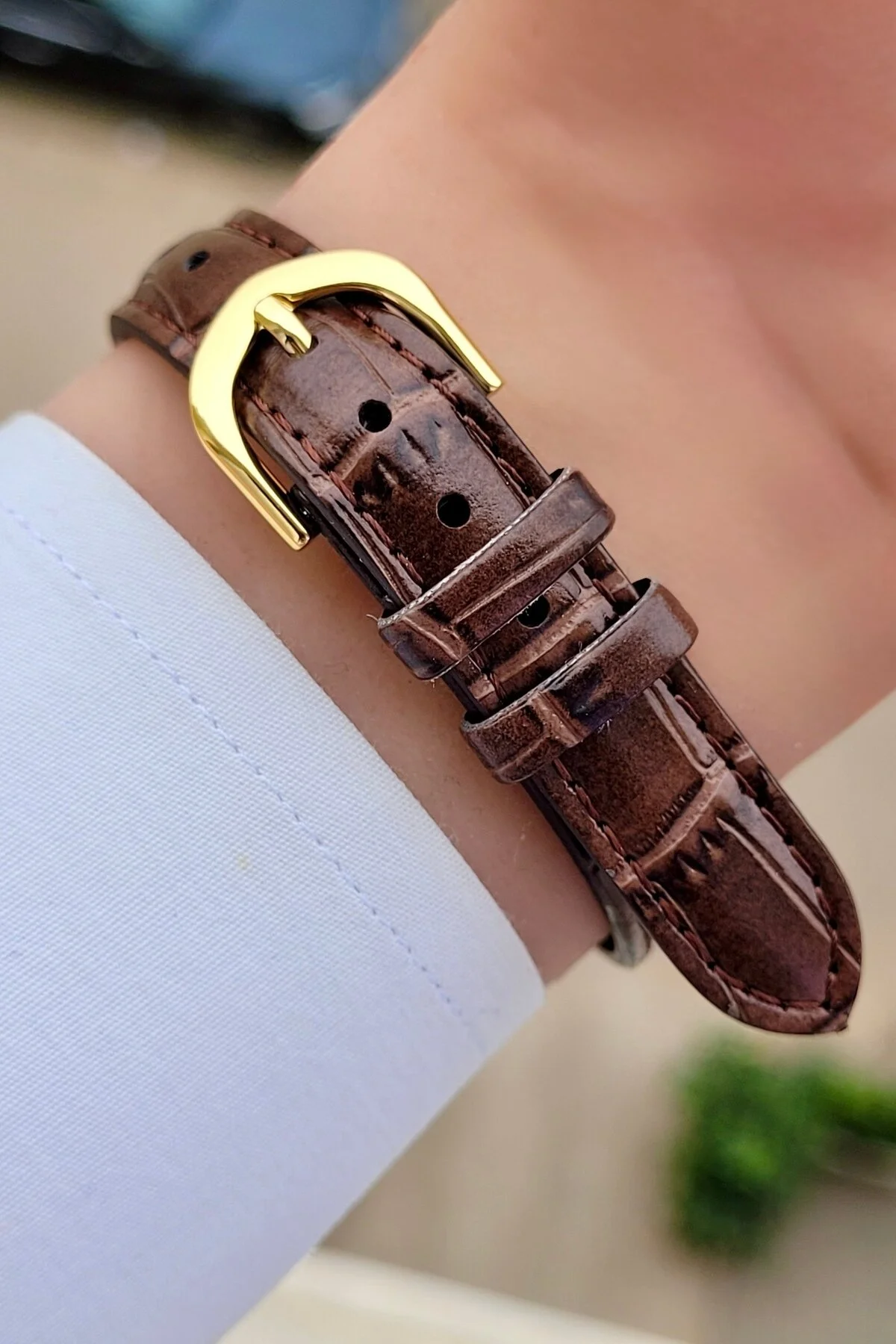 ساعت مچی زنانه با ضمانت بند قهوه ای رنگ زرد کاور تمام استیل Casio