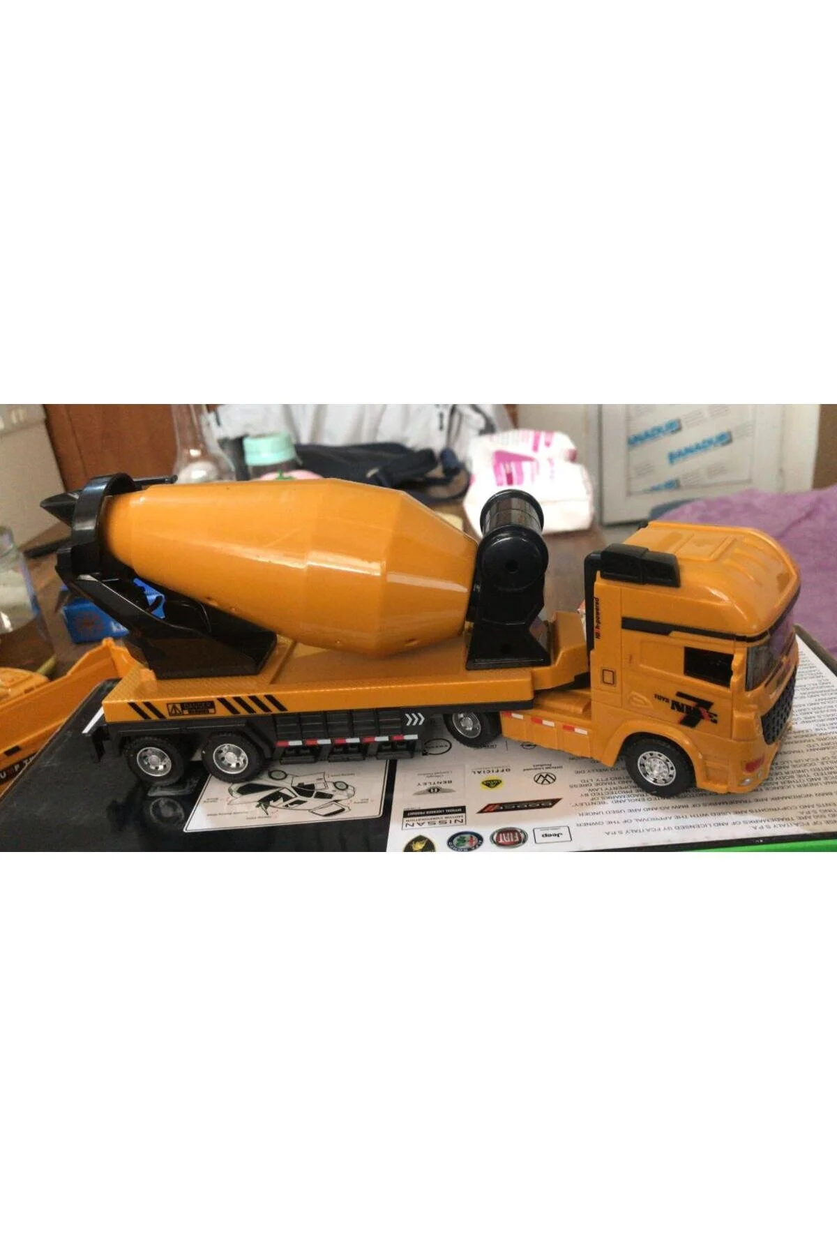 مدل خودرو تجهیزات ساخت و ساز TOY COLLECTION TRUCK MIXER BETON POURER 25 CM اورجینال Asya Oyuncak