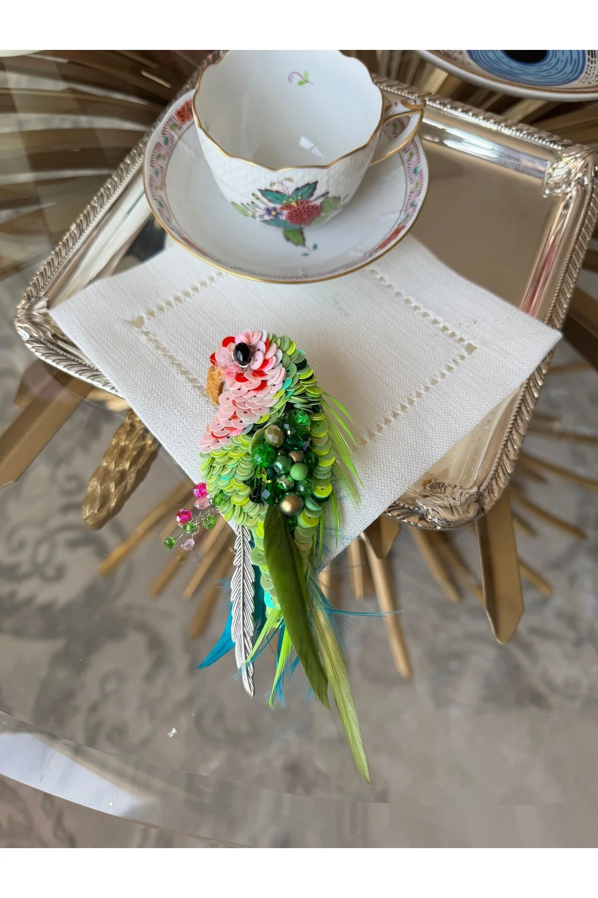 رانر و زیر بشقابی 1 قهوه سنگی گلدوزی شده همچنین دستمال سفره Hatice sakallı design