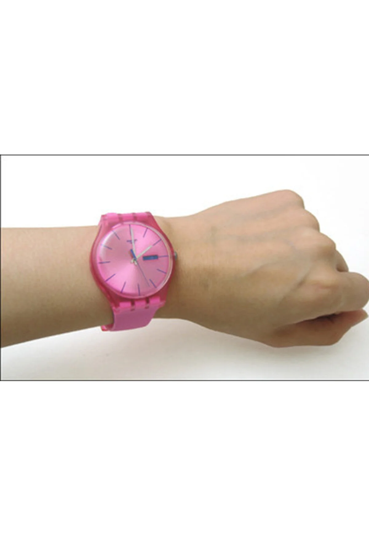 ساعت مچی زنانه SUOP700 اورجینال سواچ Swatch