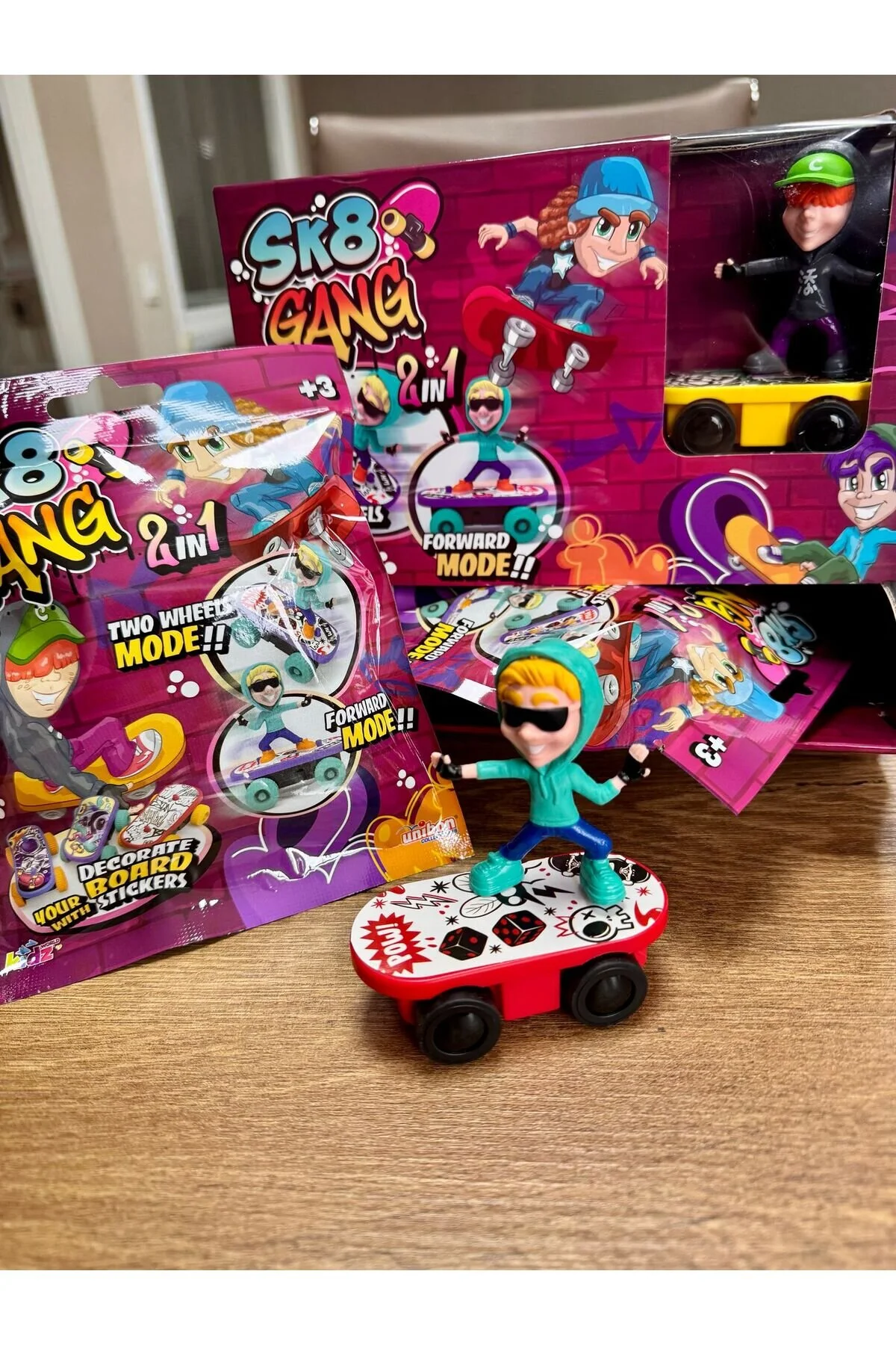 اسباب بازی های فیگور دیگر SK8 GANG TOY FIGURES اورجینال Unibon