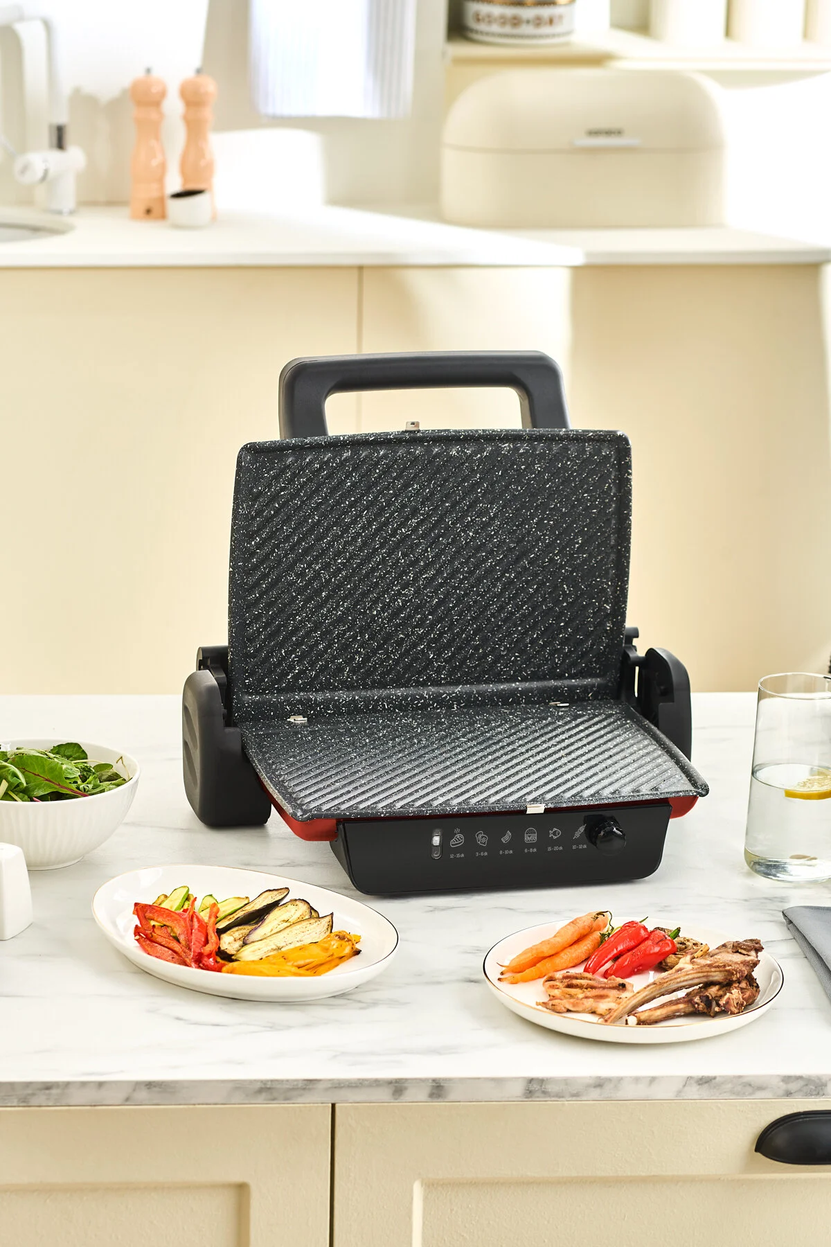 دستگاه ساندویچ و تست CRUST GRILL TOAST AND TOASTER 6 SLICES RED اورجینال Karaca