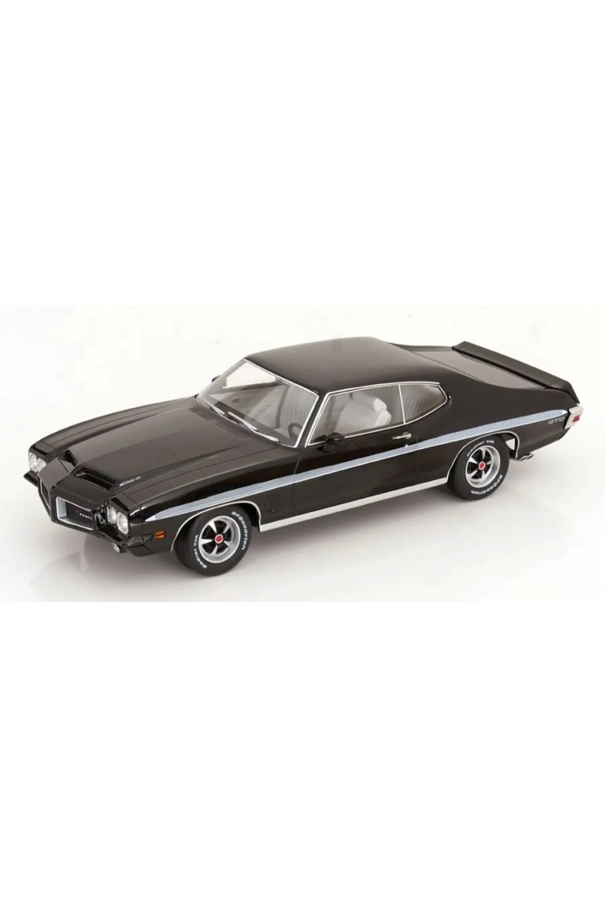 ماکت خودرو PONTIAC LEMANS GTO 1972 BLACK برند KK Scale