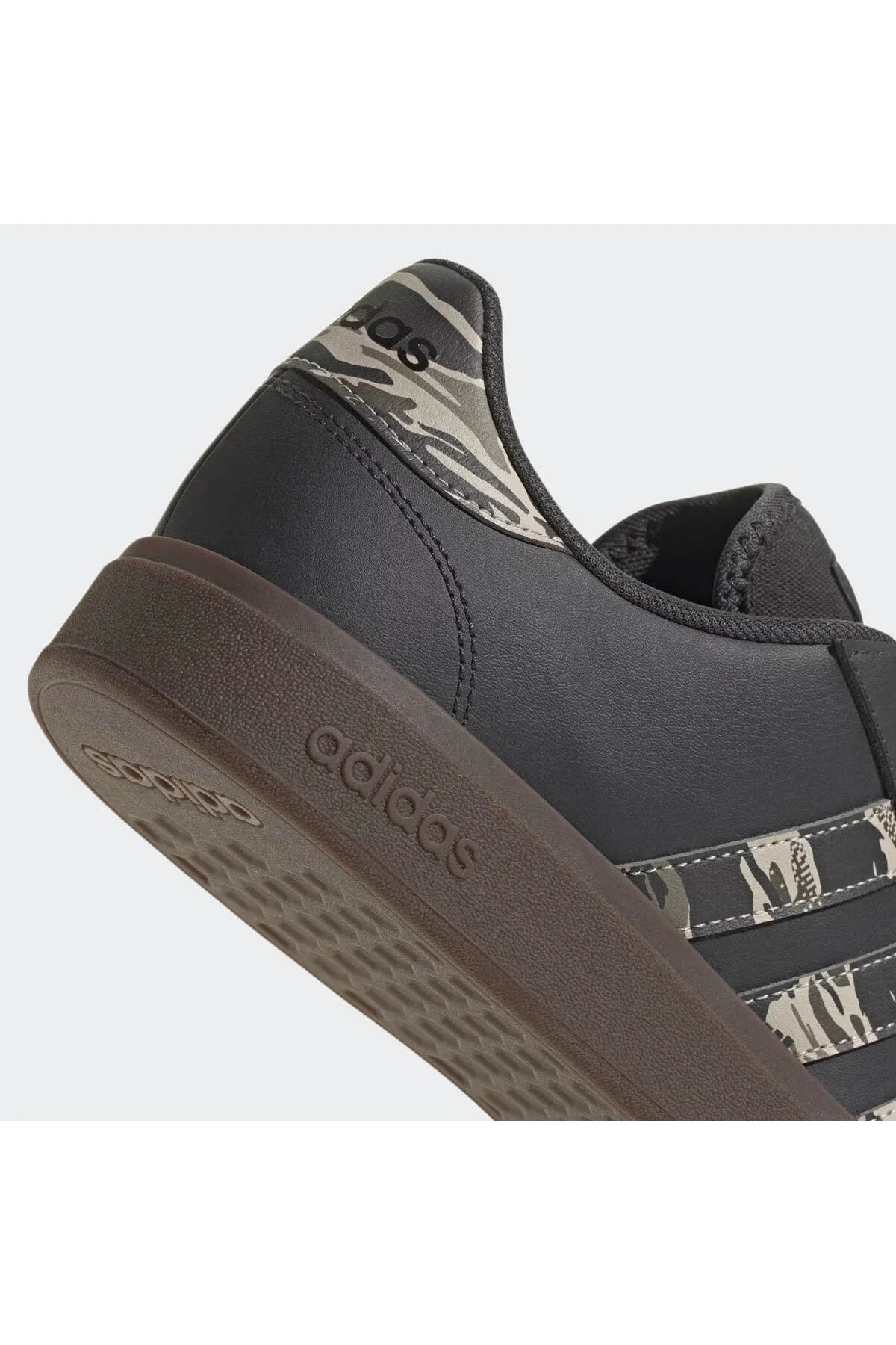 اسنیکر مردانه پایگاه بزرگ دادگاه 2. کربن سیلپ وینلو آدیداس adidas
