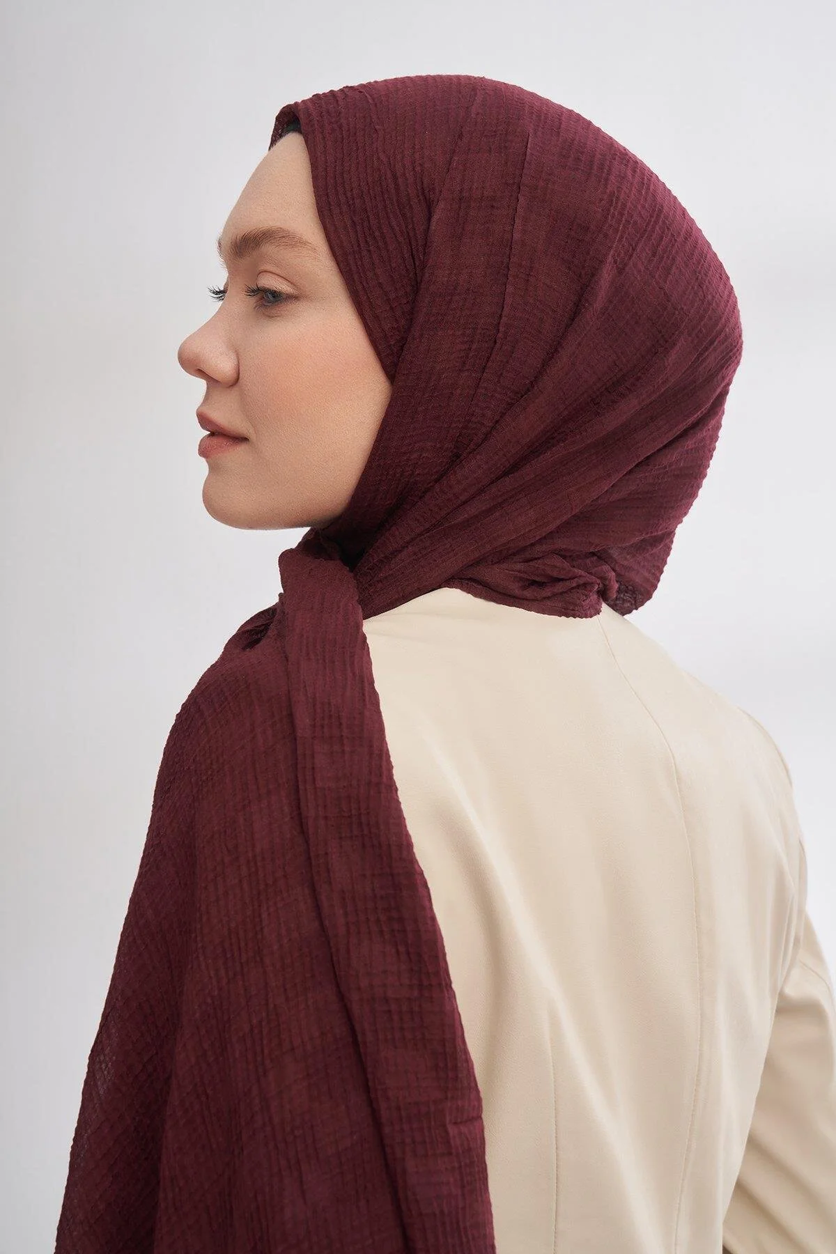 شال طرح چکر موسلین 3350 بورگوندی ARMANDA