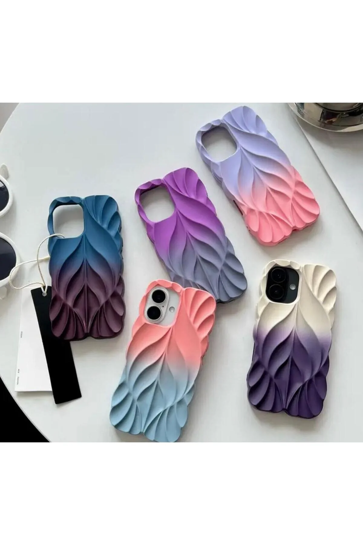 کاور و قاب گوشی سیلیکونی نرم برای IPHONE 16 PRO MAX با الگوی برگ سه بعدی انتقالی صورتی آبی Burroe Atalier