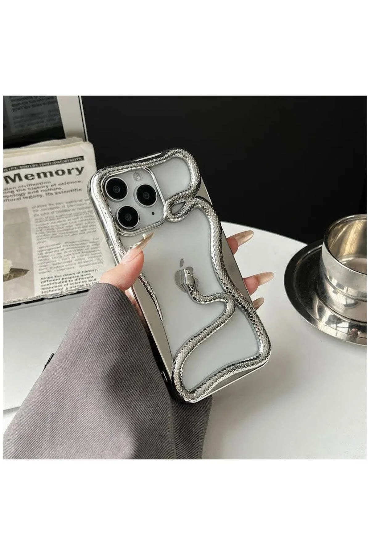 کاور و قاب APPLE IPHONE 11 PRO MAX CASE COMPATIBLE ZEBANA 3D SNAKE SILICONE GRAY اورجینال Zebana