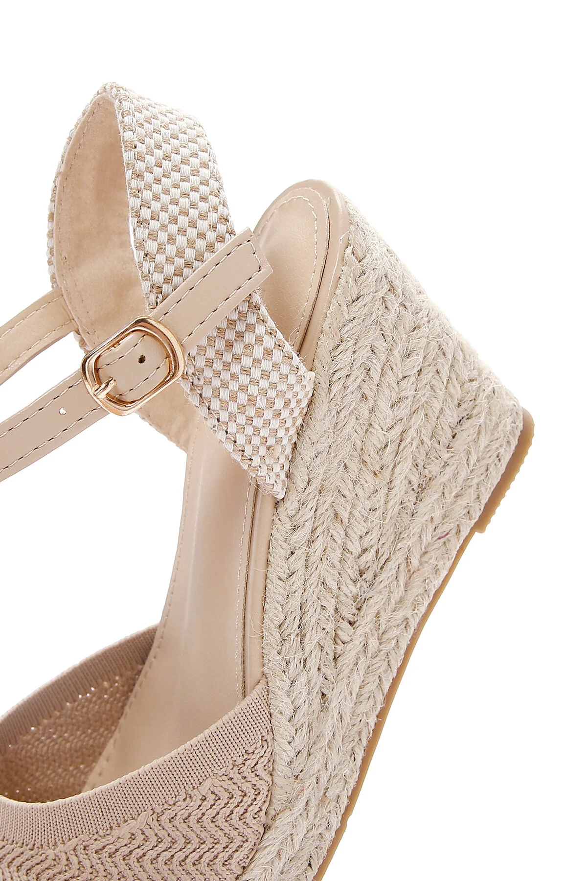 کفش زنانه دستبند بژ پاشنه بلند پر شده Espadril 24Sfe49136F دریمود Derimod