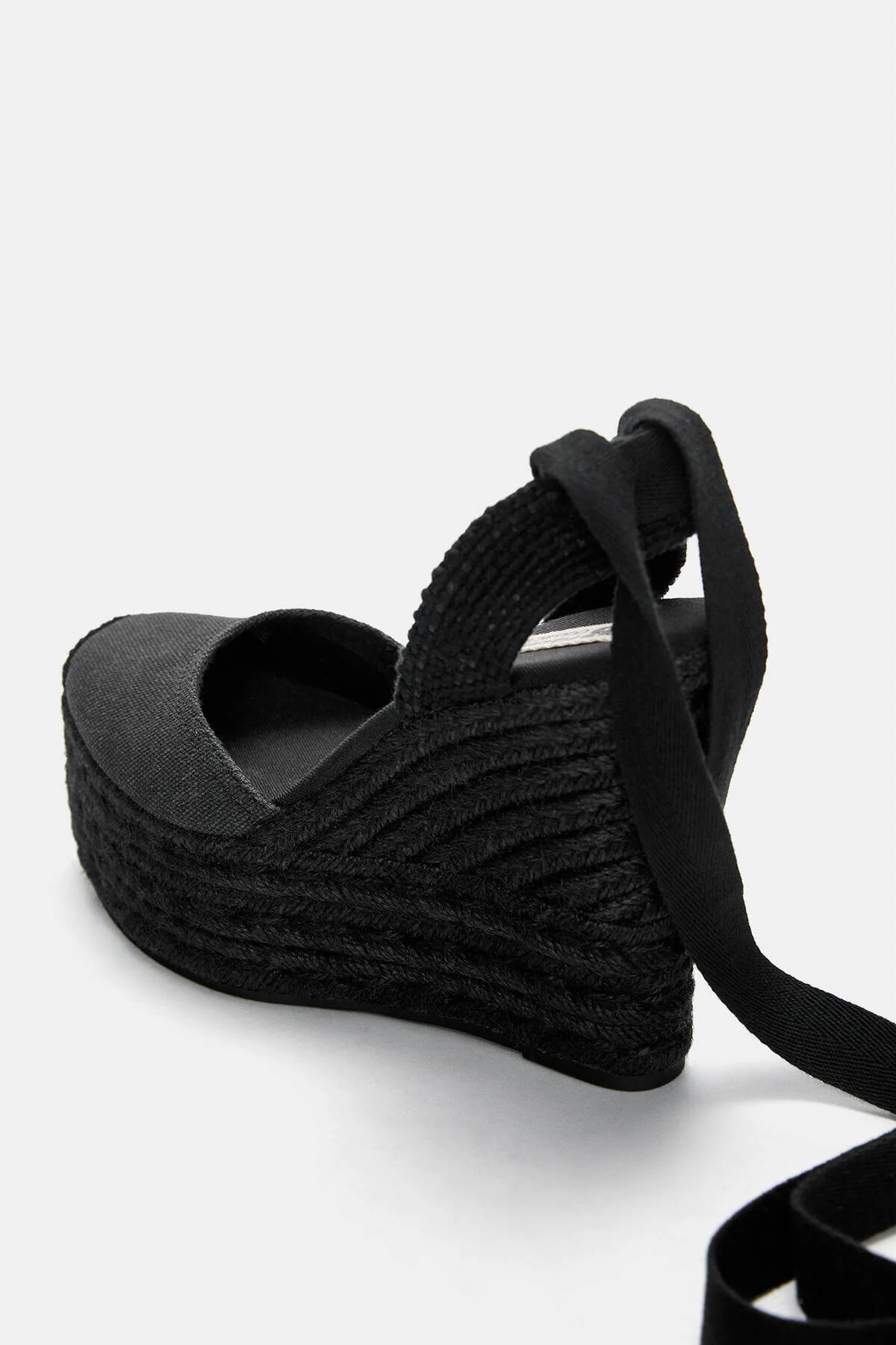صندل زنانه پاشنه پا را پر کنید پول اند بیر Pull & Bear