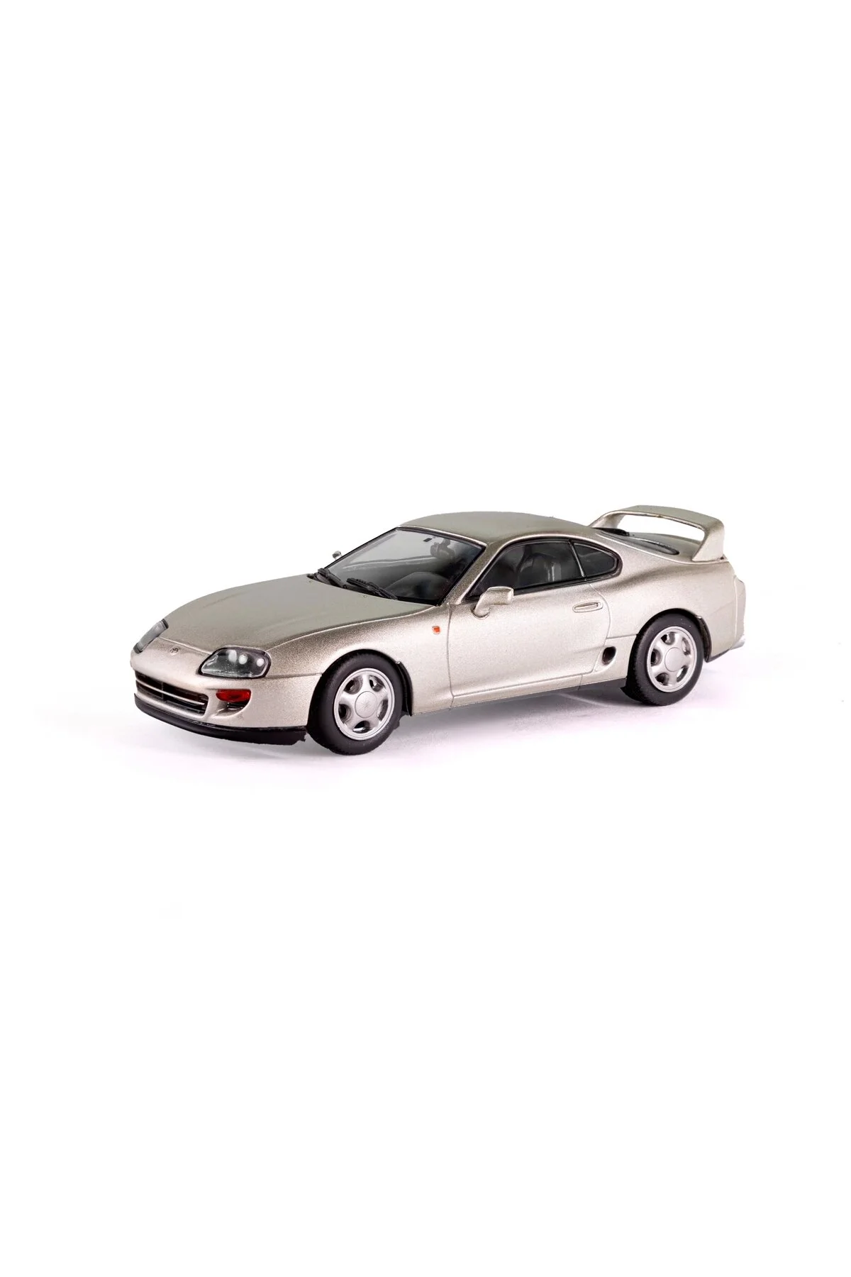 مدل خودرو 1 43 TOYOTA SUPRA MKIV SILVER METALLIC 2002 Solido