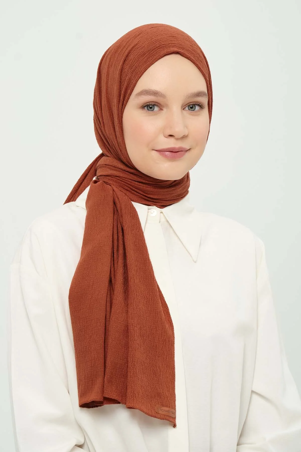 شال MIO CAZZ دارچینی ضد چروک تنفسی 75X180 سانتی متر Madame Polo