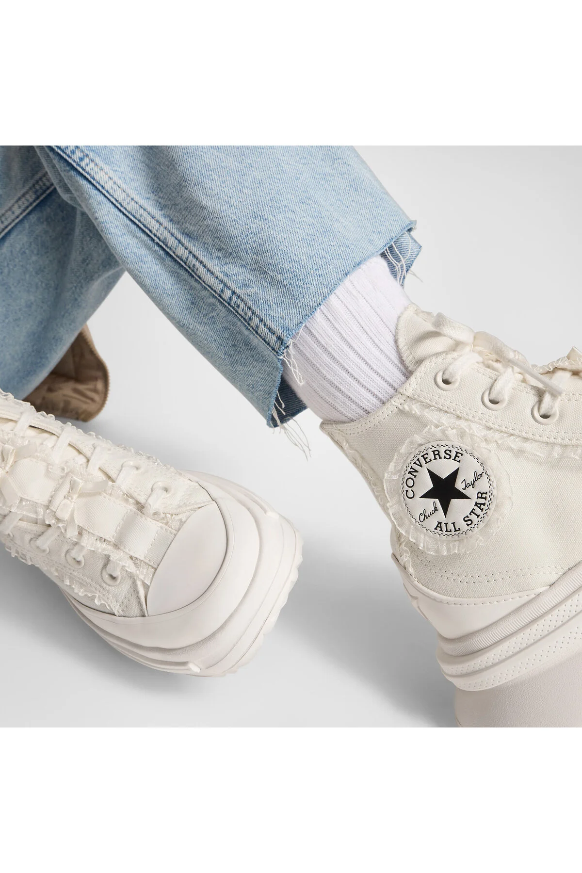 اسنیکر کفش کتانی کرم پلتفرم یونیسکس STAR LEGACY CX را رانینگ کنید کانورس Converse