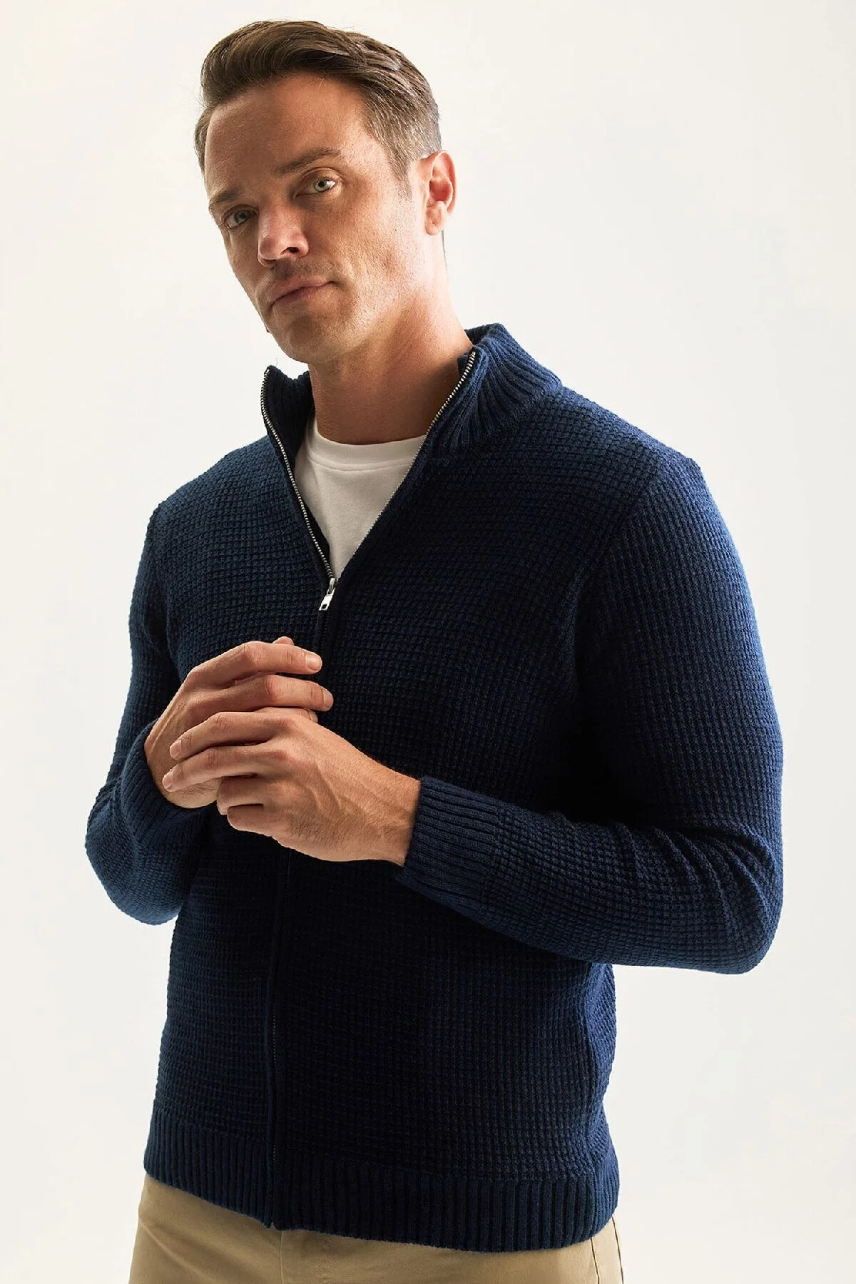ژاکت جلو باز آبی مردانه Navy Blue Standard مناسب برش طبیعی نیمی از ماهیگیر زیپ Waffle Cardigan R1195Azns دفاکتو Defacto