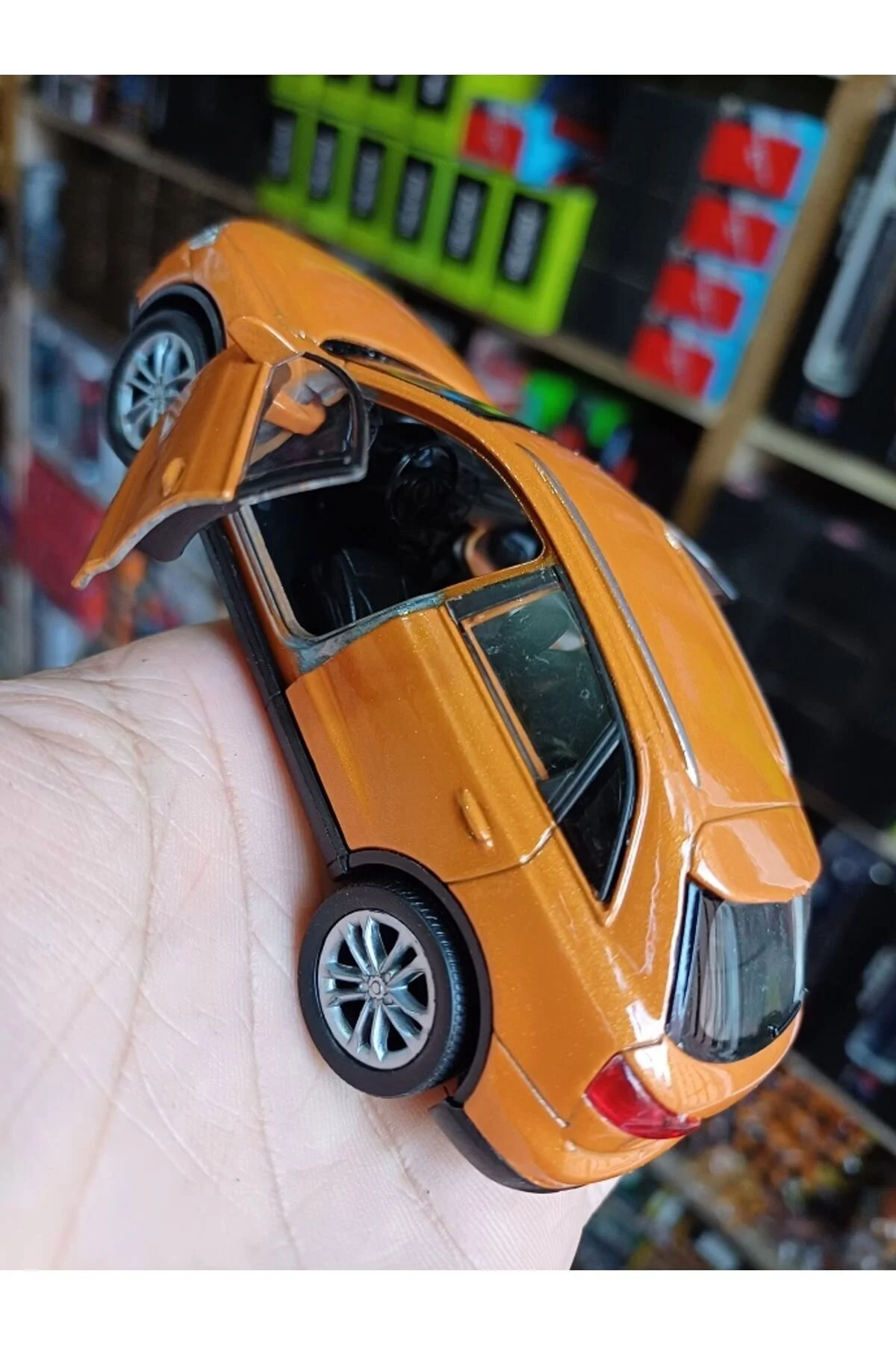 مدل خودرو AUDI Q3 JIP DIECAST DOORS COLLECTION MODEL ORANGE OYUNCAKSAHİLİ