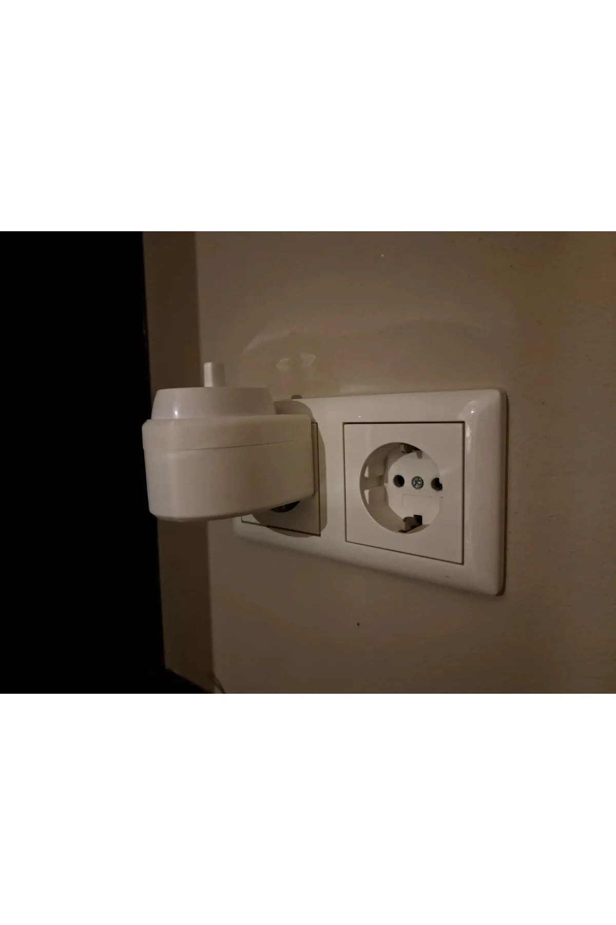مسواک شارژی ایستاده شارژ شده ویرایشگر کابل نوع دیوار سفید طراحی مینیمالیستی ERT06
