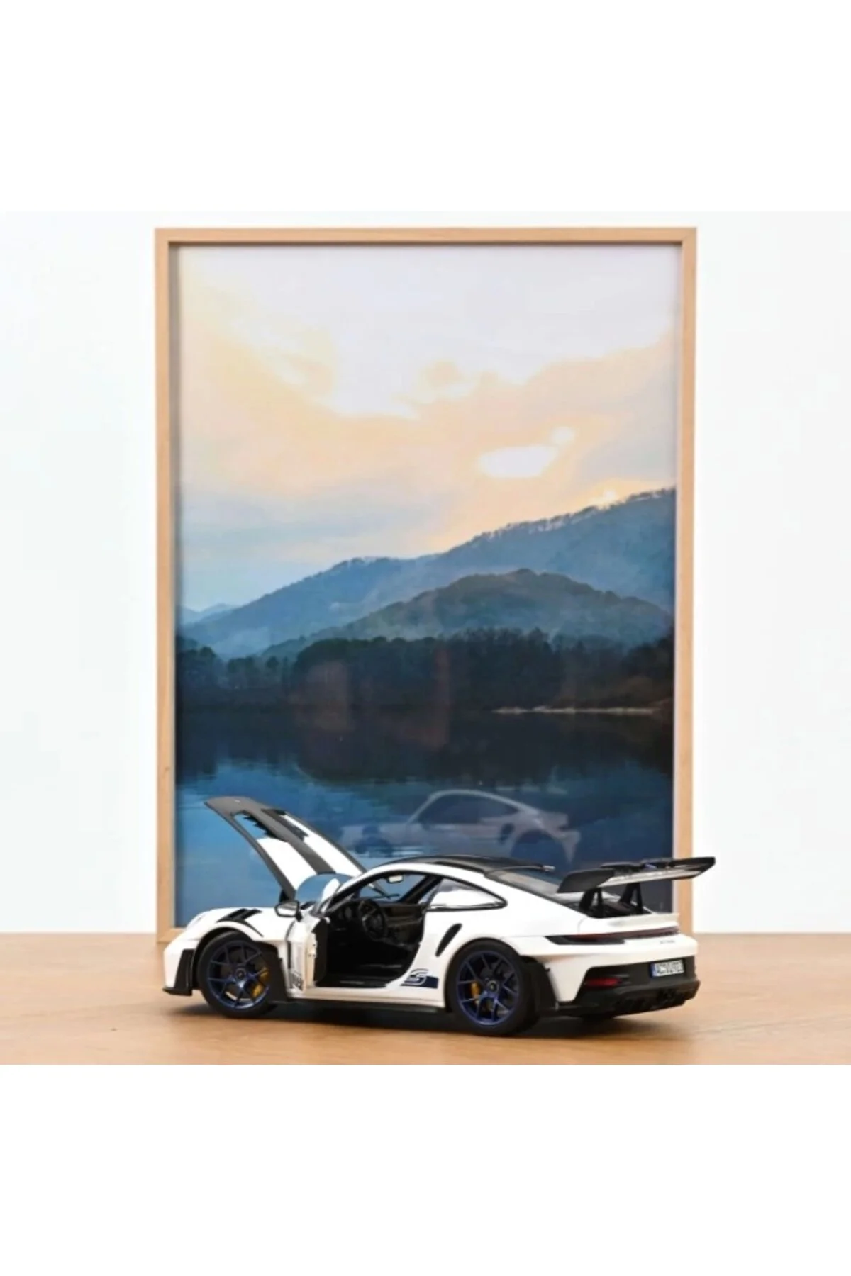 مدل خودرو PORSCHE 911 GT3 RS W WEISSACH PACK 2022 WHITE INDIGO BLUE Norev