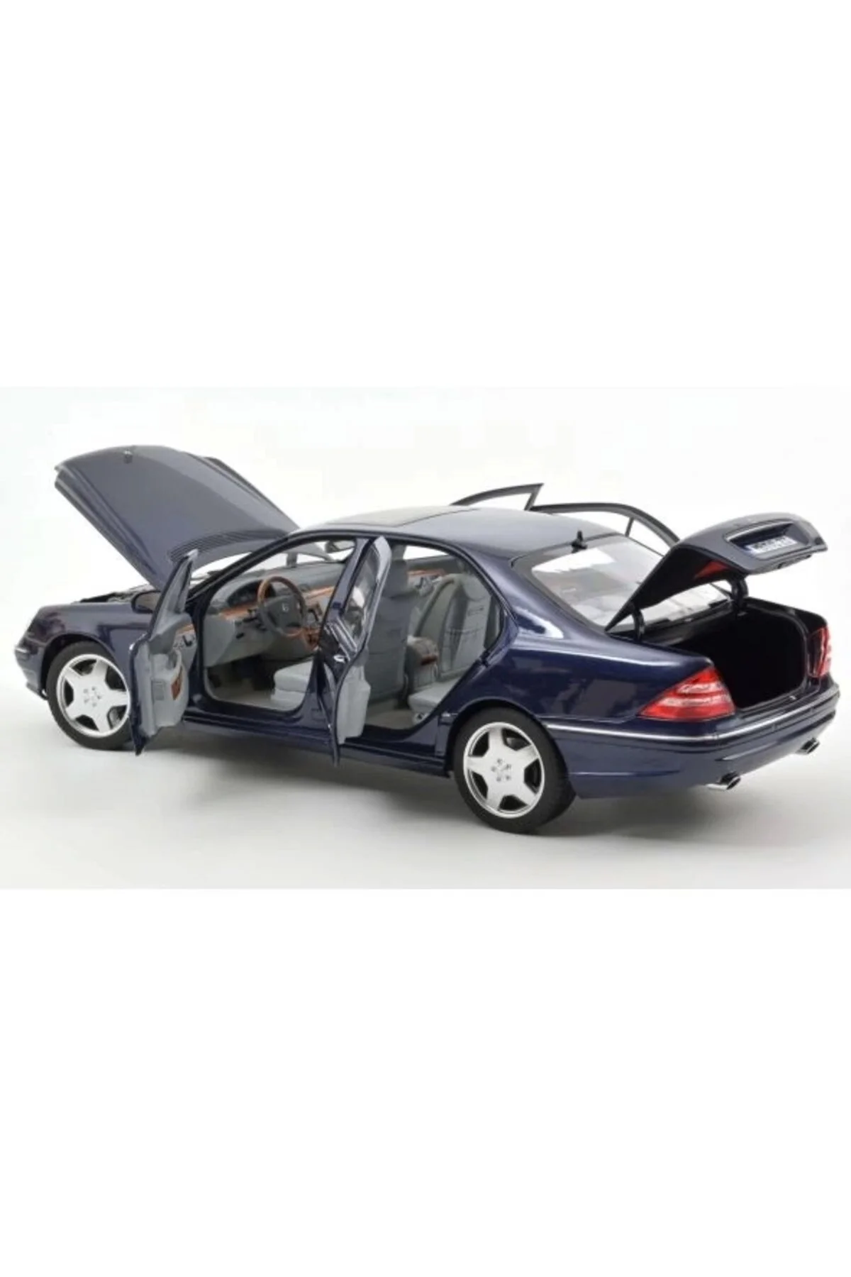 مدل خودرو مرسدس بنز S55 AMG 2000 آبی فلزی Norev