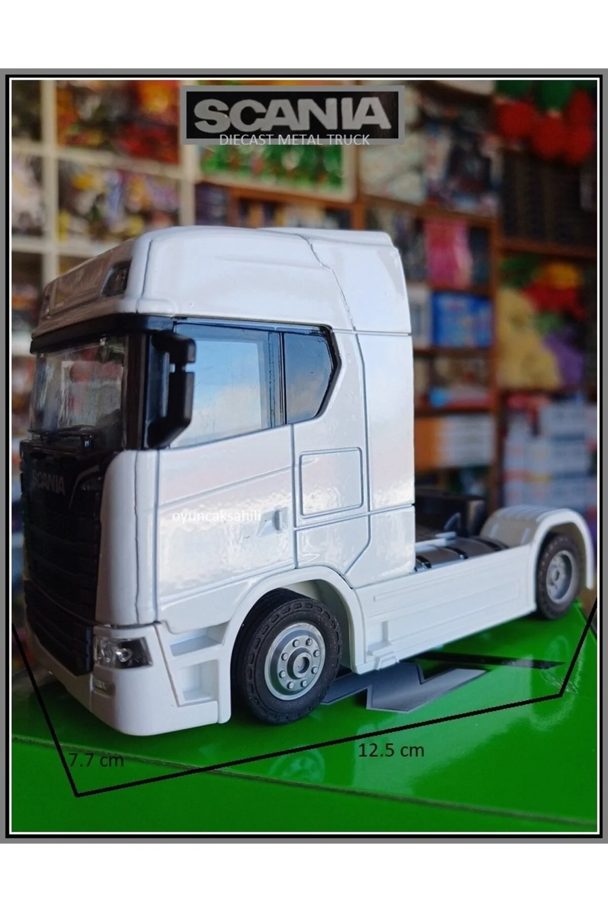 مدل خودرو سر کامیون فلزی SCANIA V8 R730 باز می شود و به جلو رود CARRIER MODEL 1.64 از ترکیه Oyuncak Evi