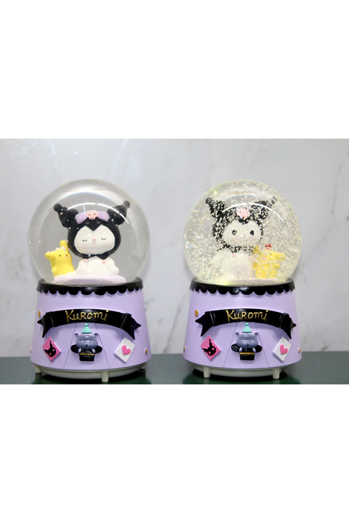 فیگور SNOW GLOBE KUROMI با اسپری چرخان نور و موزیک سایز بزرگ مدل 2 TTT