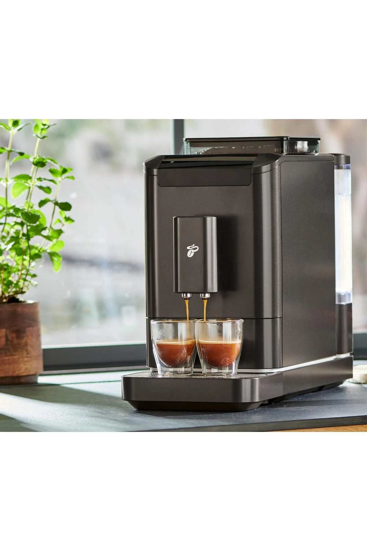 دستگاه اسپرسو و کاپوچینو قهوه ساز تمام اتوماتیک «ESPERTO2 CAFFÈ» گرانیت مشکی اورجینال Tchibo