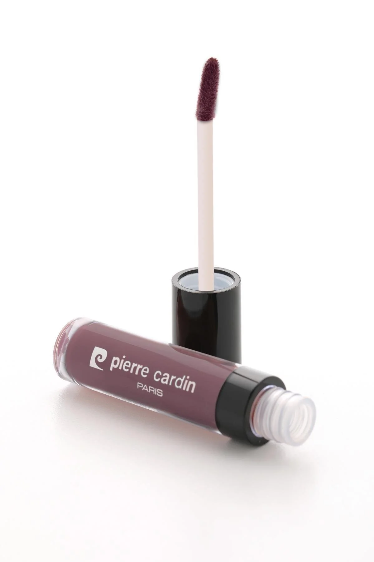 رژ لب ماندگار و ضد آب مدل Kissproof با رنگ بژ صورتی و حجم 5 میلی لیتر پیررا کاردین Pierre Cardin