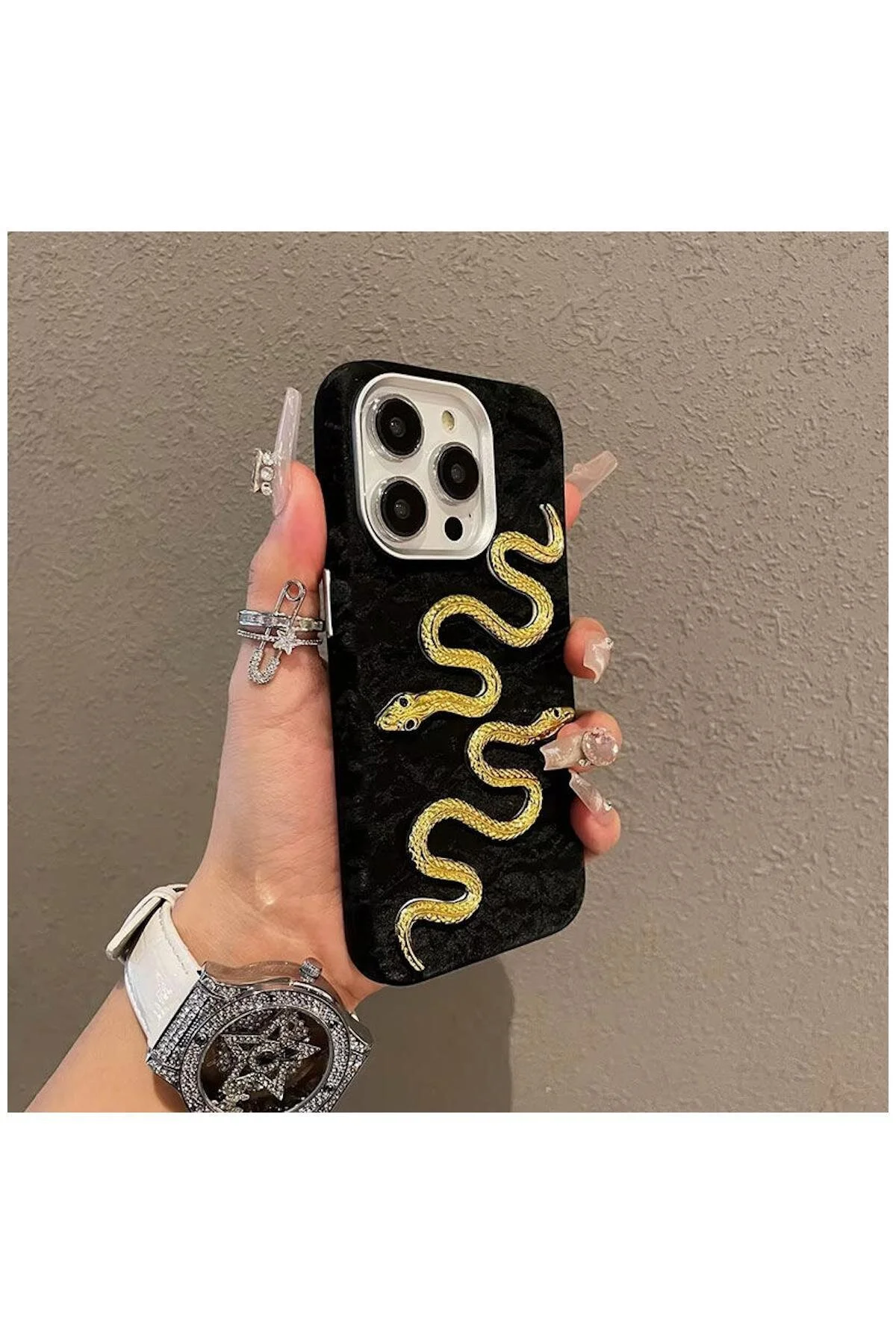 کاور و قاب اپل آیفون 14 پرو سازگار با پارچه ای ZEBANA SERPENT VELVET CASE مشکی اورجینال Zebana