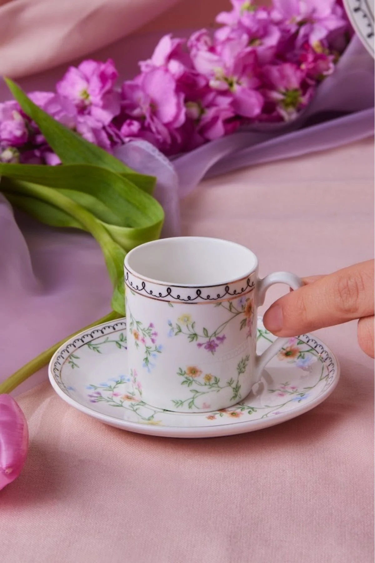 فنجان قهوه مینتون و بشقاب 90 میل کاراجا Karaca