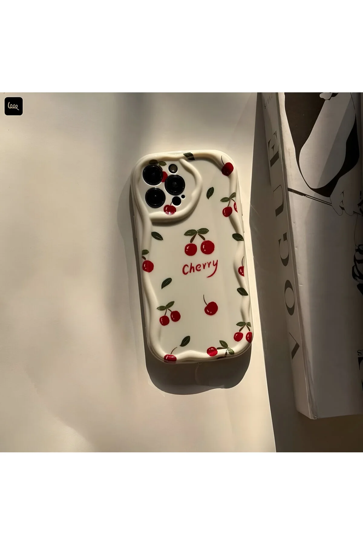 کاور و قاب رنگ کرم سازگار با آیفون 11 پرو مکس 6.5 اینچ الگوی CHERY CHERRY محافظ دوربین HYPERSOFT