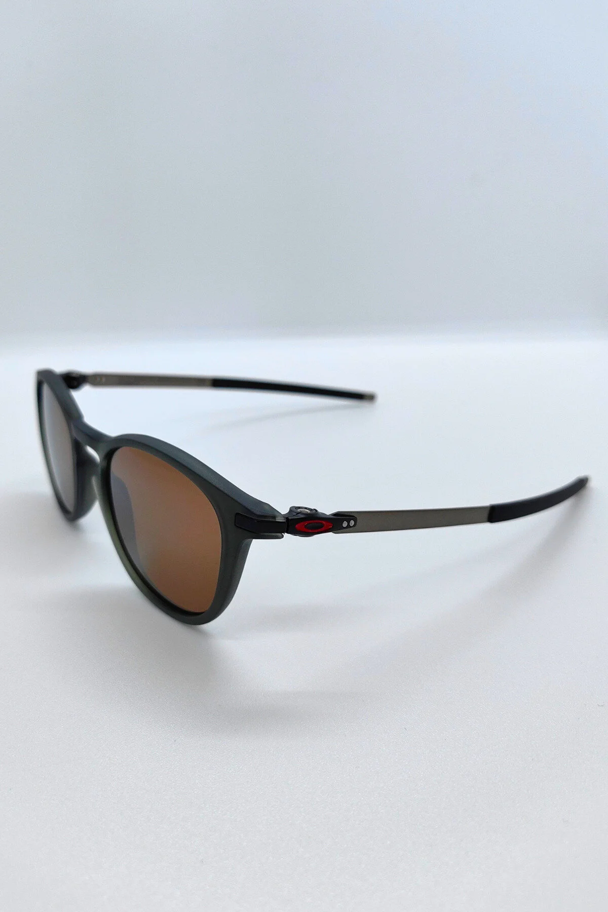 عینک آفتابی چند رنگ مردانه و زنانه اورجینال Oakley